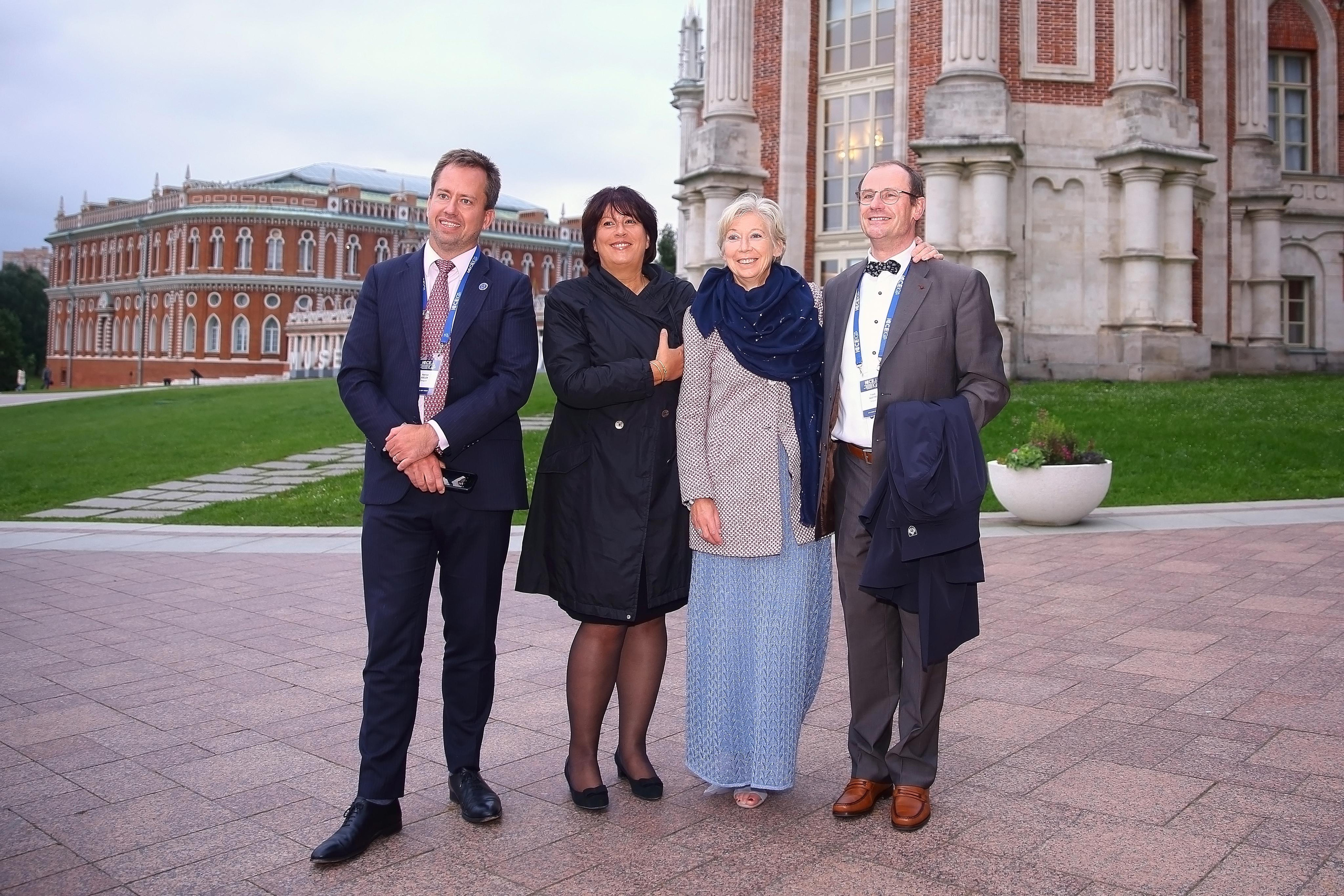 Встреча гостей в Царицыно вместе с солистами Геликон оперы. Фотограф ваших самых ярких событий в Москве и СПБ. Збронская Юлия