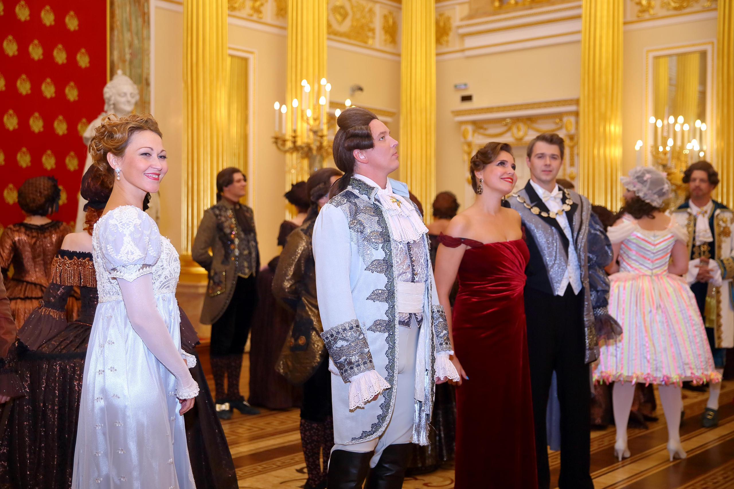 Встреча гостей в Царицыно вместе с солистами Геликон оперы. Фотограф ваших самых ярких событий в Москве и СПБ. Збронская Юлия