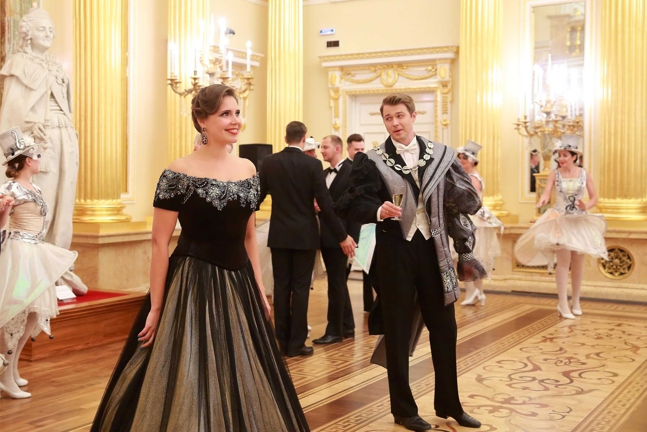 Встреча гостей в Царицыно вместе с солистами Геликон оперы. Фотограф ваших самых ярких событий в Москве и СПБ. Збронская Юлия