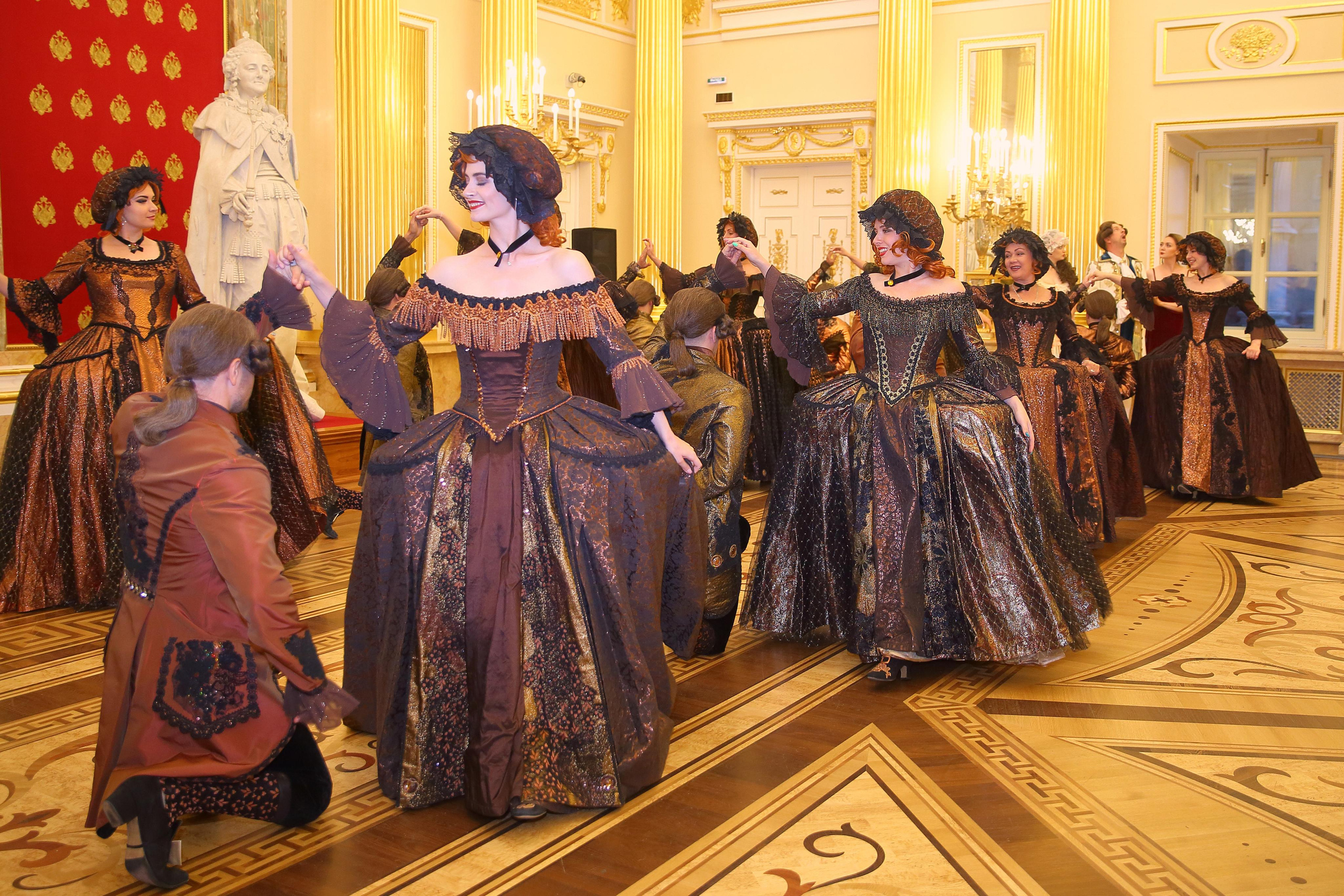 Встреча гостей в Царицыно вместе с солистами Геликон оперы. Фотограф ваших самых ярких событий в Москве и СПБ. Збронская Юлия