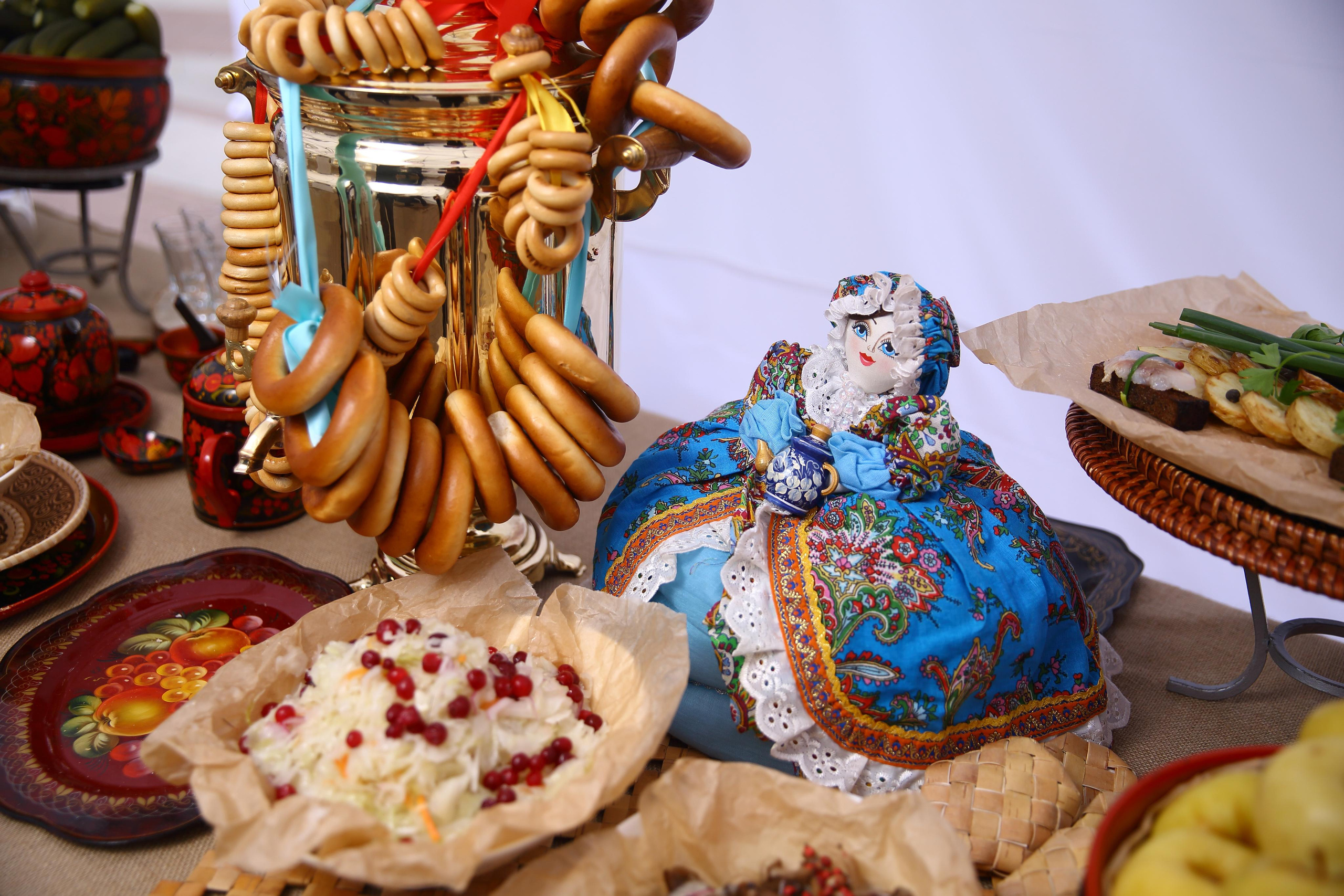 Встреча гостей в Царицыно вместе с солистами Геликон оперы. Фотограф ваших самых ярких событий в Москве и СПБ. Збронская Юлия