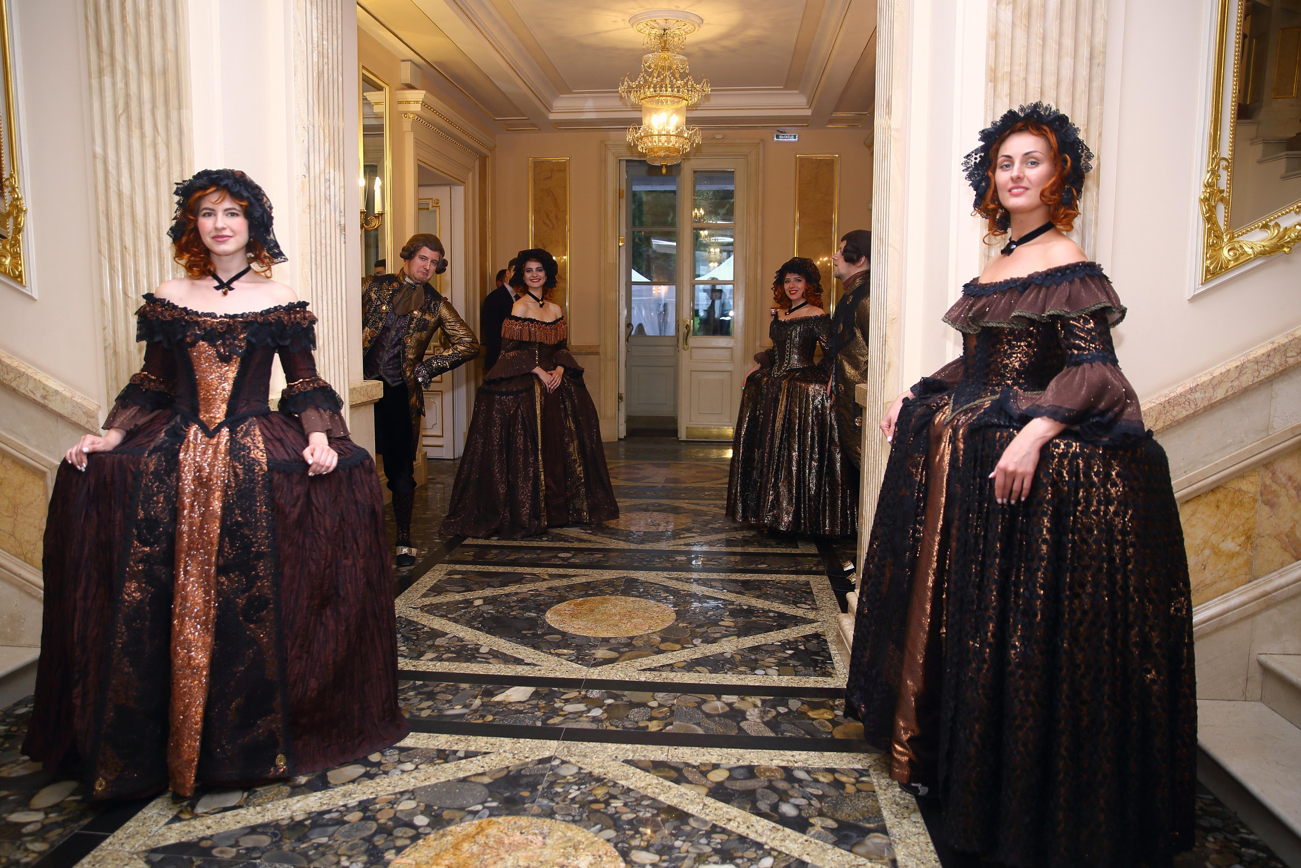 Встреча гостей в Царицыно вместе с солистами Геликон оперы. Фотограф ваших самых ярких событий в Москве и СПБ. Збронская Юлия