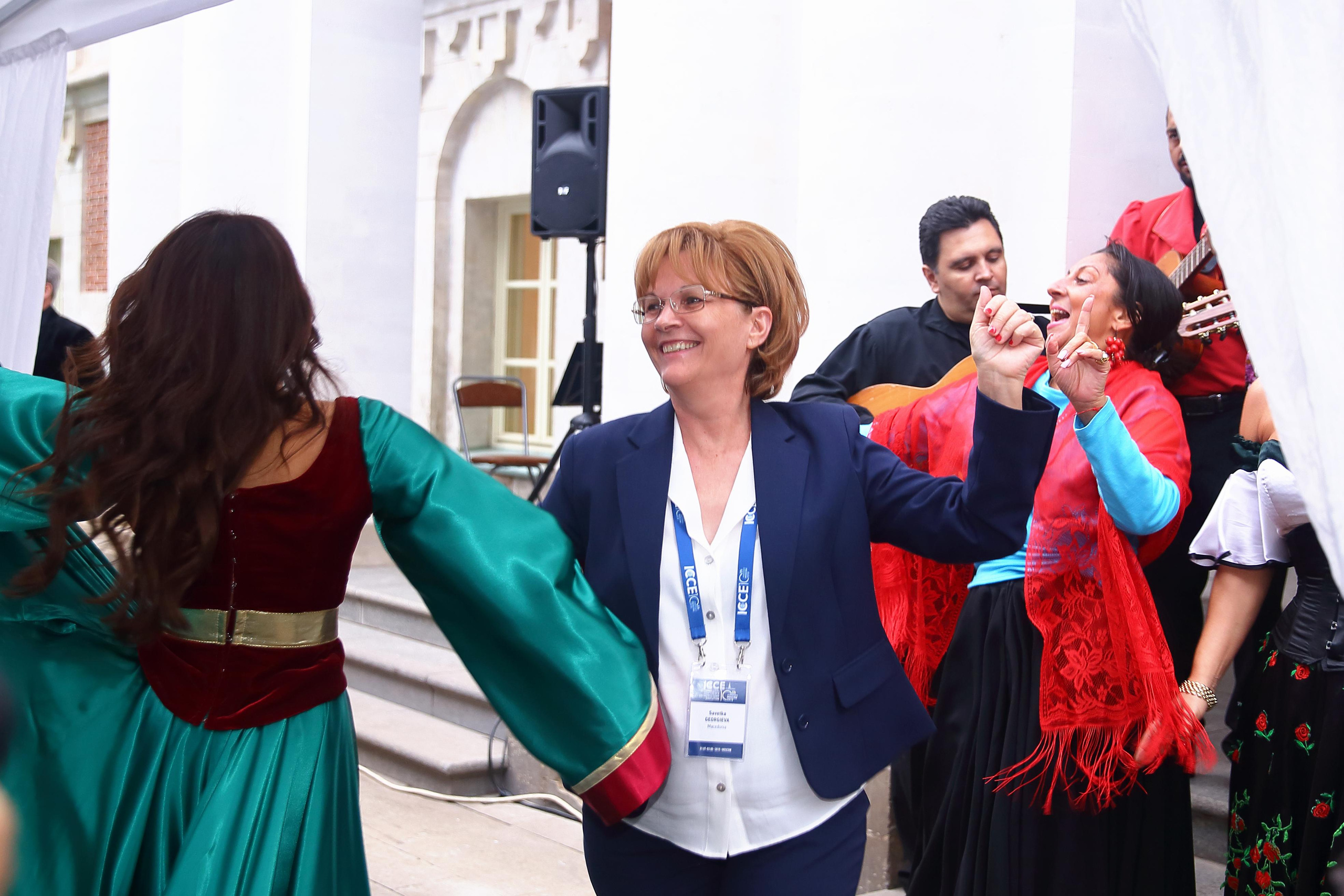 Встреча гостей в Царицыно вместе с солистами Геликон оперы. Фотограф ваших самых ярких событий в Москве и СПБ. Збронская Юлия