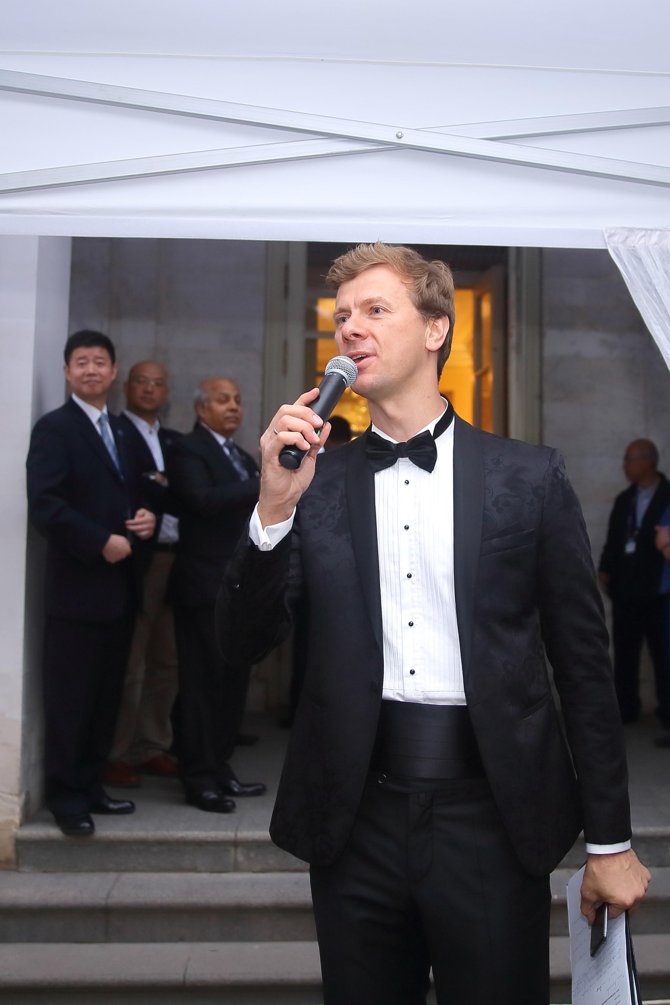 Встреча гостей в Царицыно вместе с солистами Геликон оперы. Фотограф ваших самых ярких событий в Москве и СПБ. Збронская Юлия