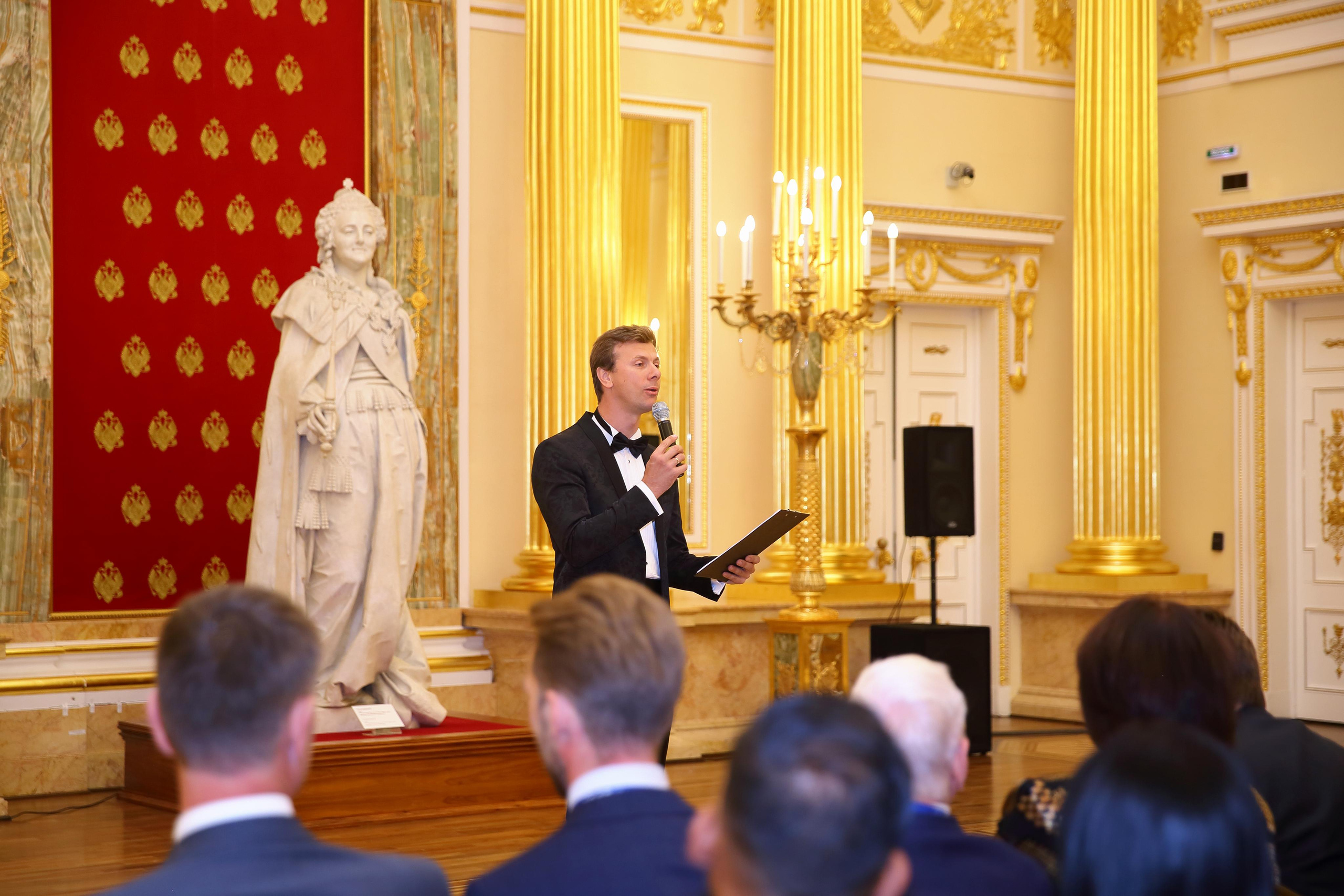 Встреча гостей в Царицыно вместе с солистами Геликон оперы. Фотограф ваших самых ярких событий в Москве и СПБ. Збронская Юлия