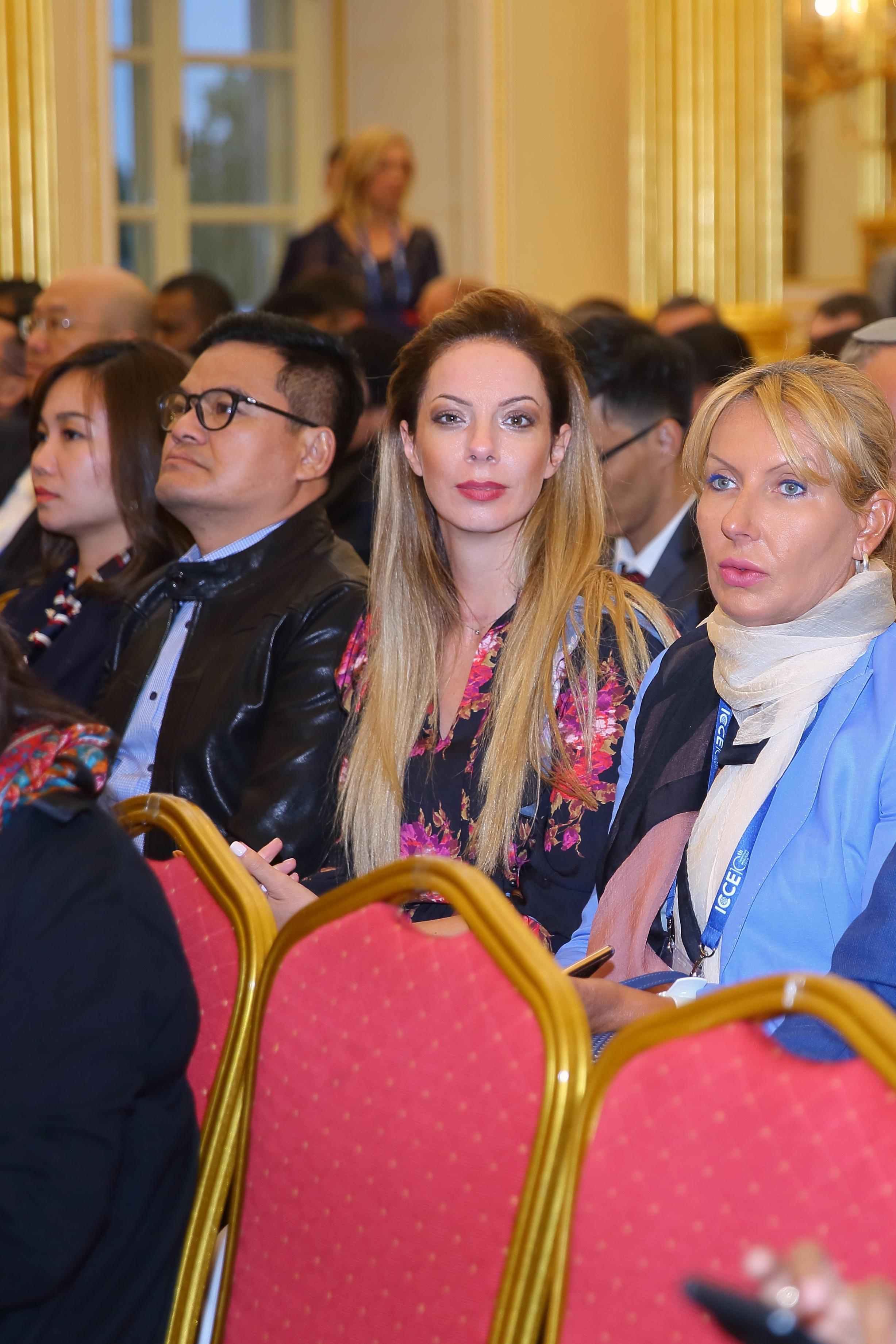 Встреча гостей в Царицыно вместе с солистами Геликон оперы. Фотограф ваших самых ярких событий в Москве и СПБ. Збронская Юлия