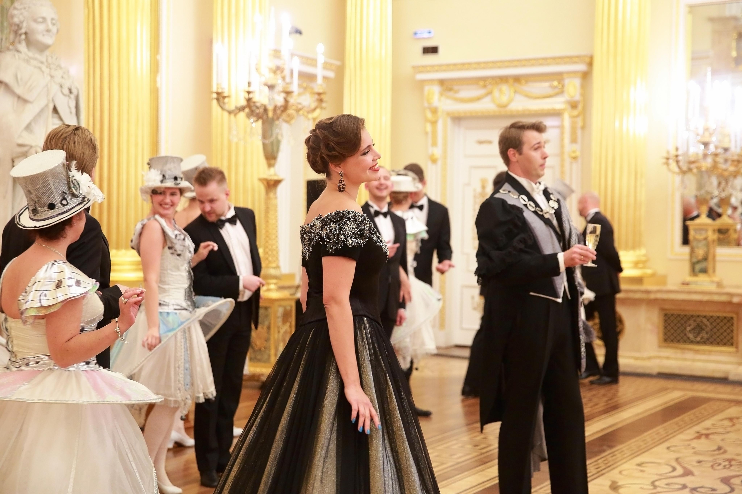 Встреча гостей в Царицыно вместе с солистами Геликон оперы. Фотограф ваших самых ярких событий в Москве и СПБ. Збронская Юлия