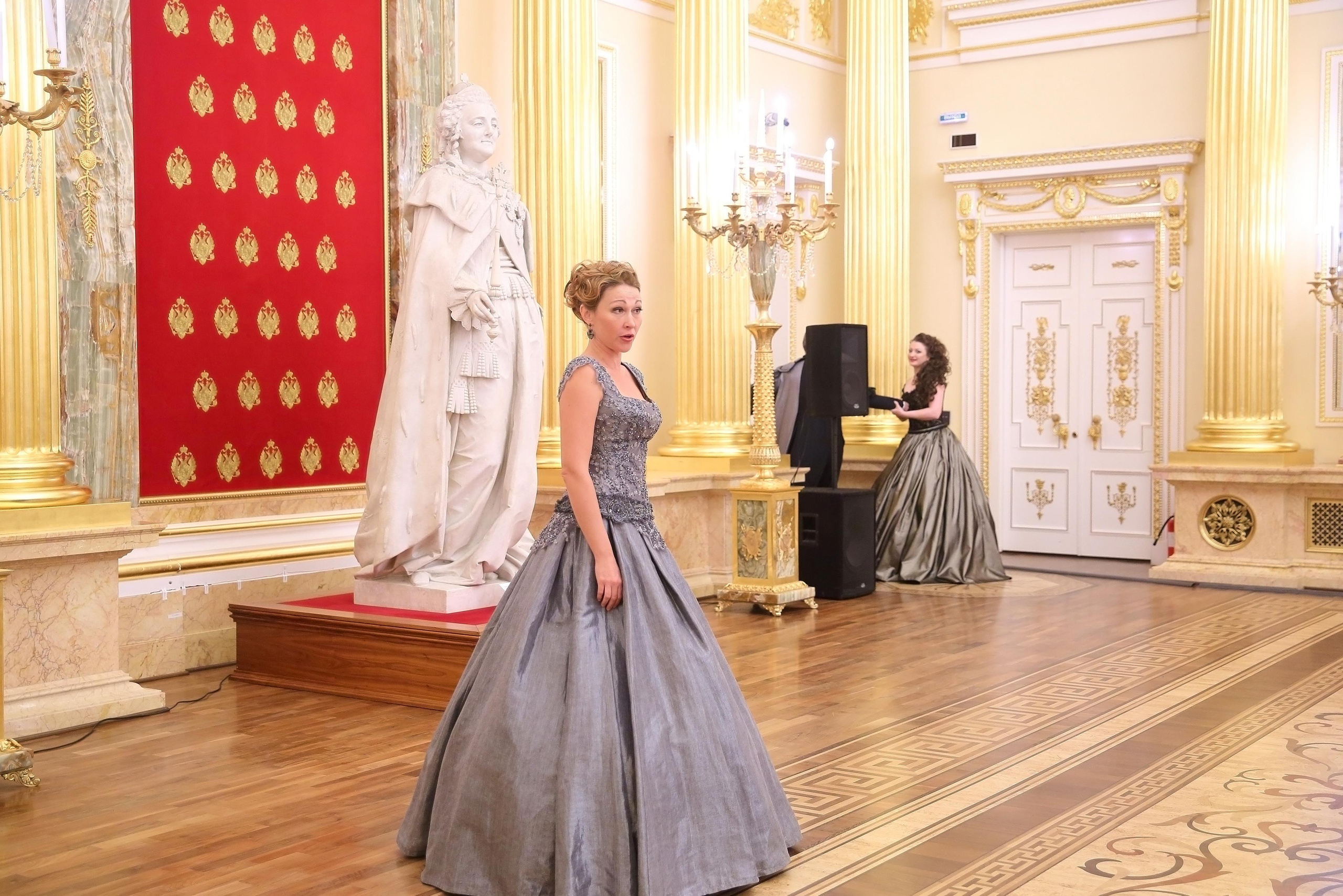 Встреча гостей в Царицыно вместе с солистами Геликон оперы. Фотограф ваших самых ярких событий в Москве и СПБ. Збронская Юлия