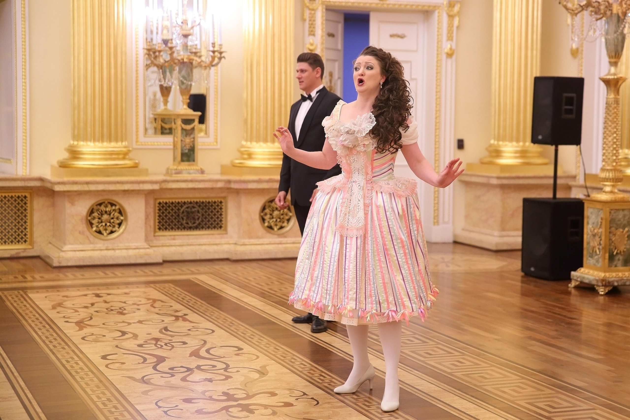 Встреча гостей в Царицыно вместе с солистами Геликон оперы. Фотограф ваших самых ярких событий в Москве и СПБ. Збронская Юлия