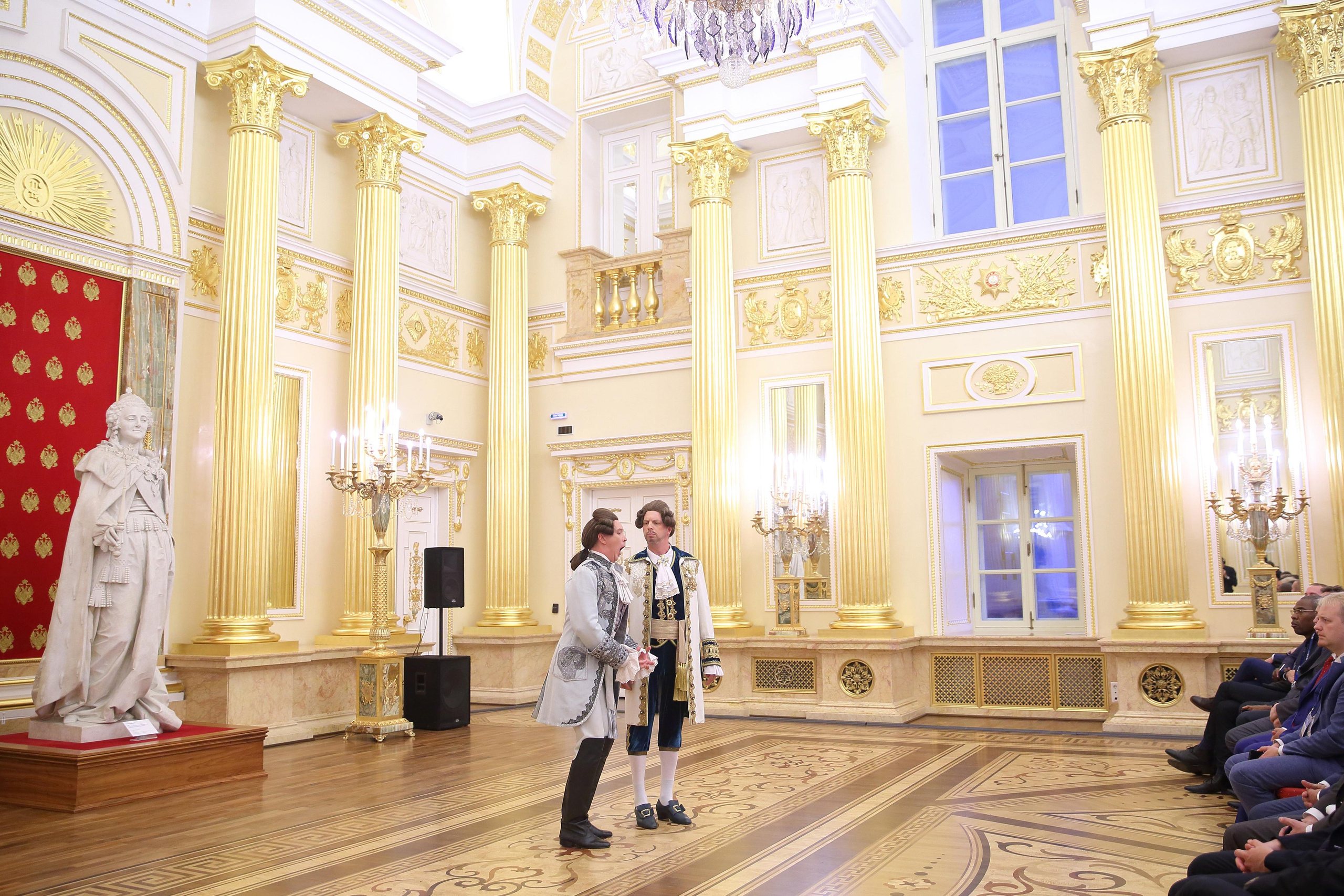 Встреча гостей в Царицыно вместе с солистами Геликон оперы. Фотограф ваших самых ярких событий в Москве и СПБ. Збронская Юлия