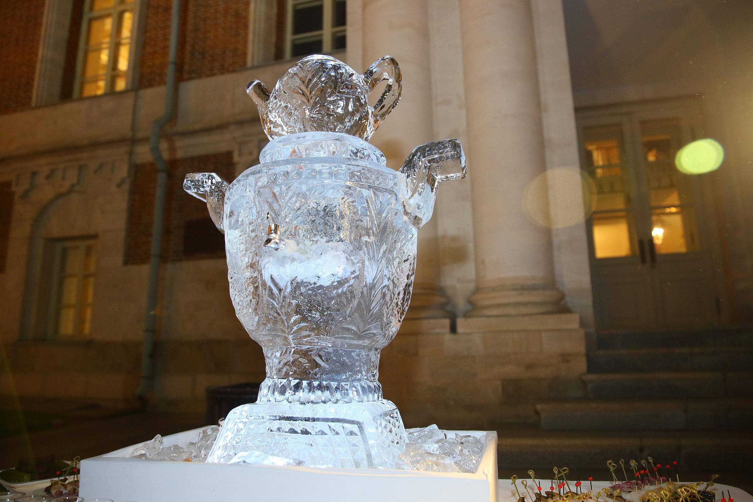 Встреча гостей в Царицыно вместе с солистами Геликон оперы. Фотограф ваших самых ярких событий в Москве и СПБ. Збронская Юлия