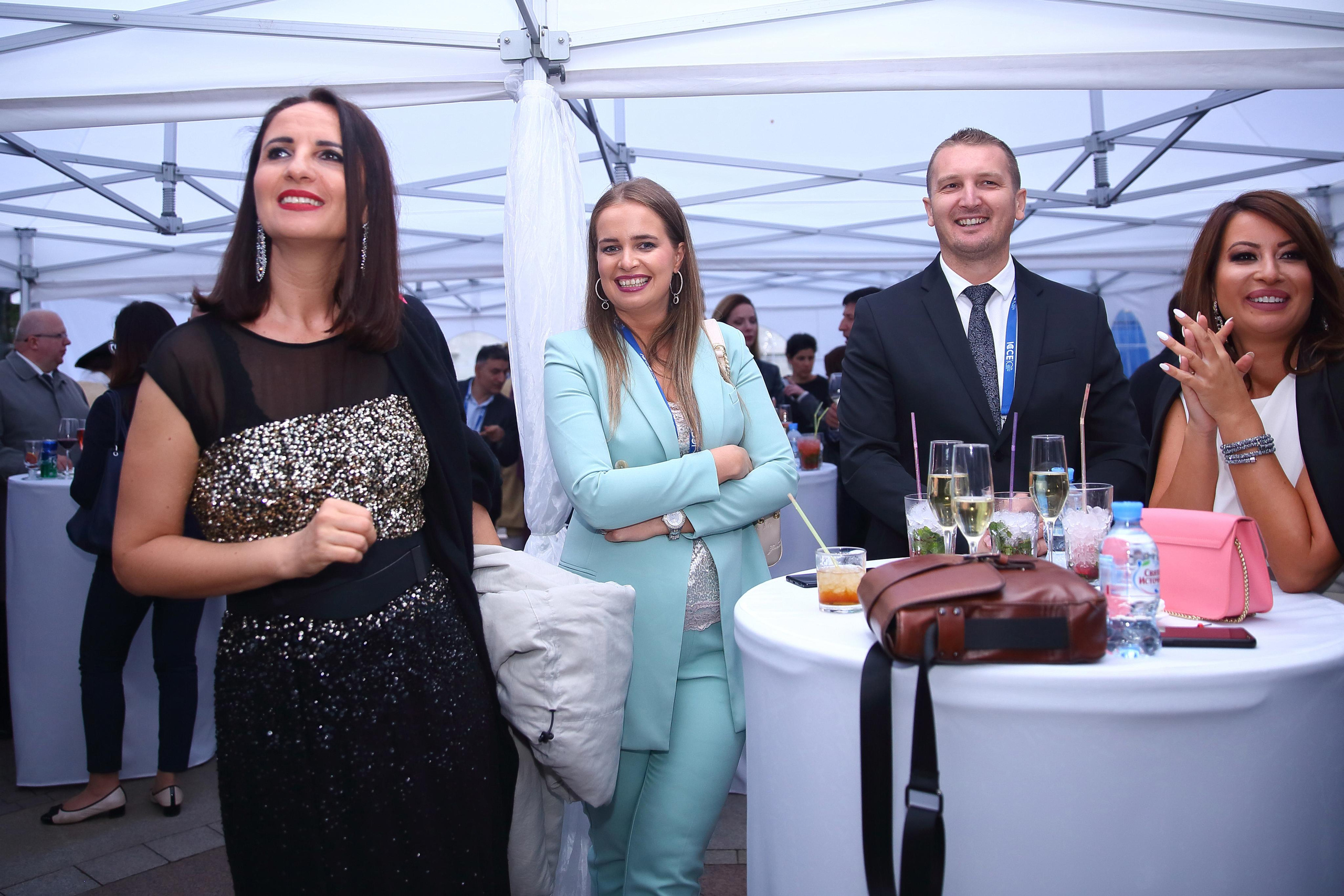 Встреча гостей в Царицыно вместе с солистами Геликон оперы. Фотограф ваших самых ярких событий в Москве и СПБ. Збронская Юлия