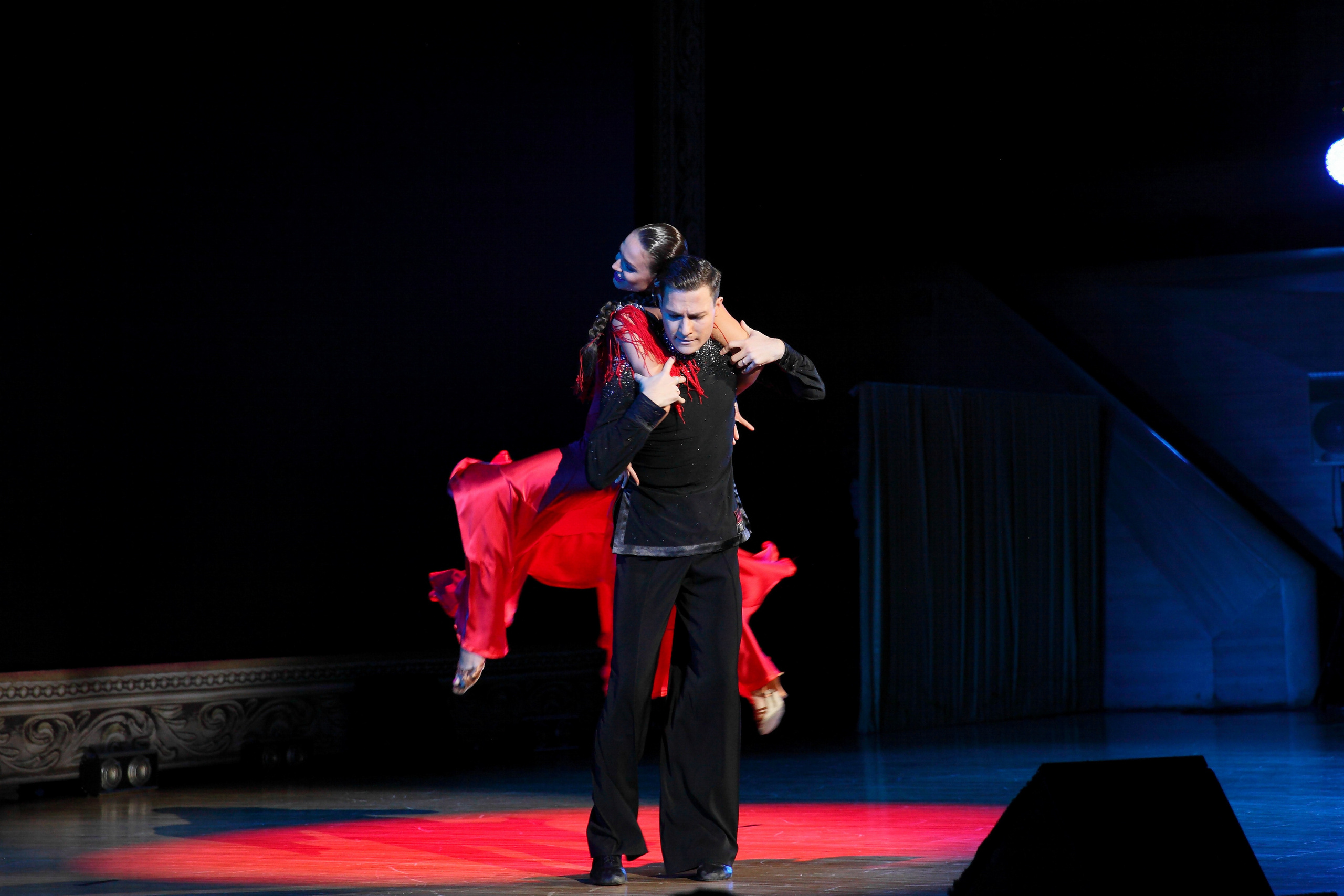 День Рождения в доме музыки. Фотограф ваших самых ярких событий в Москве и СПБ. Збронская Юлия