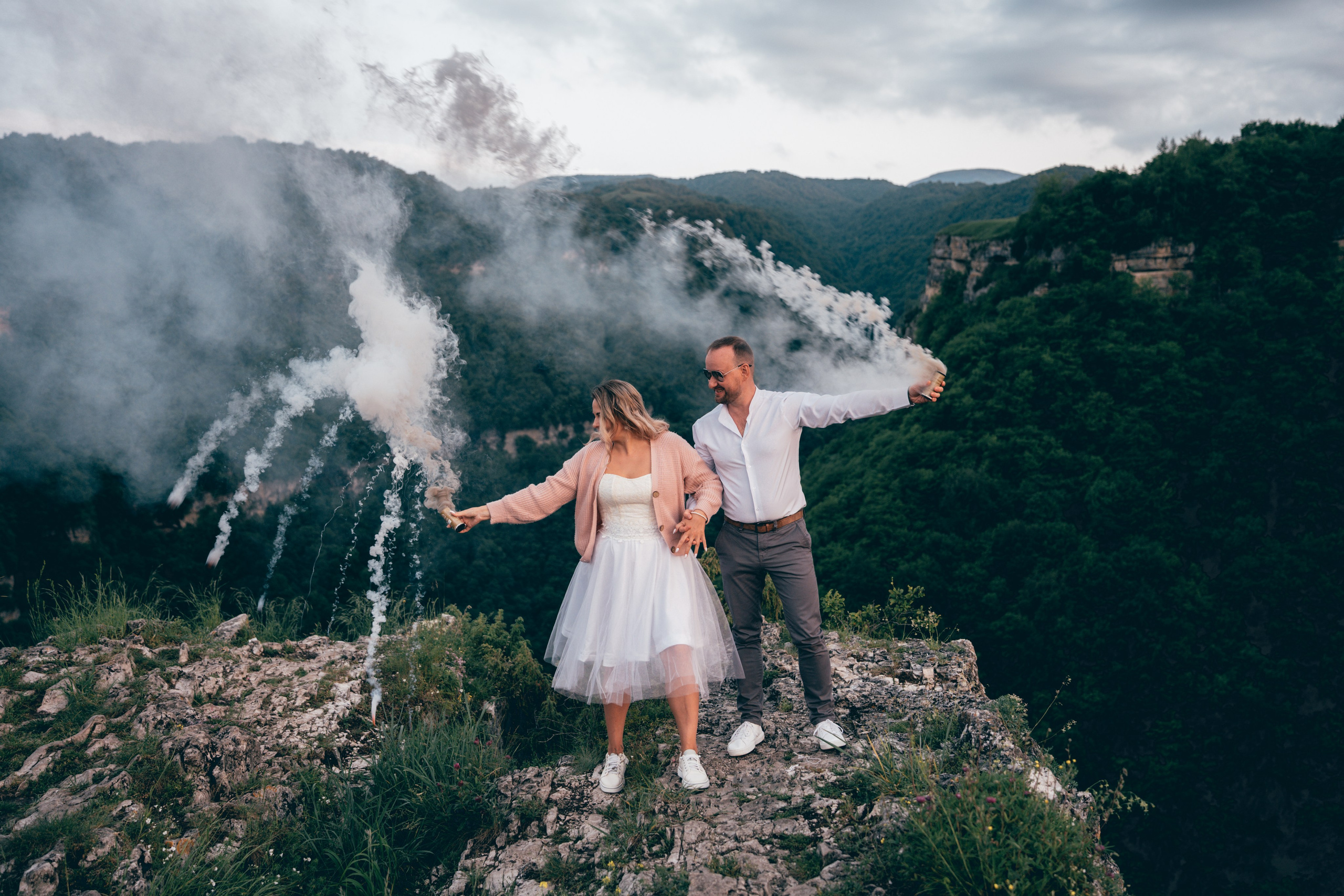 Съемка для брендов одежды КМВ Пятигорск, Железноводск, Ессентуки, Кисловодск Архыз Домбай Фотосессия. Фотограф КМВ|ГОРЫ Пятигорск Железноводск Ессентуки Кисловодск Домбай Архыз Эльбрус