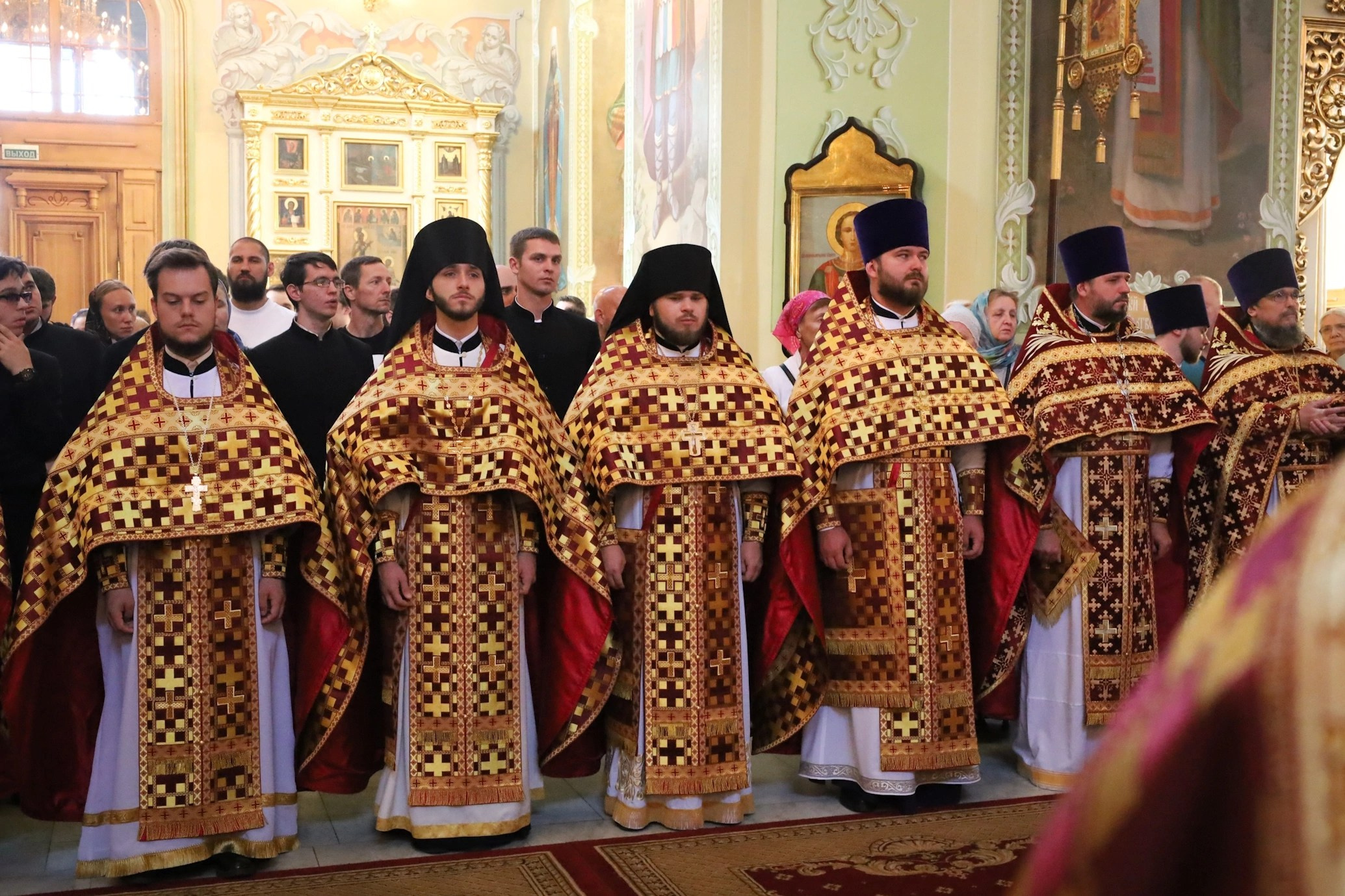 В ДЕНЬ ПРАЗДНОВАНИЯ СОБОРА САРАТОВСКИХ СВЯТЫХ СОВЕРШЕНО СОБОРНОЕ АРХИЕРЕЙСКОЕ БОГОСЛУЖЕНИЕ. Саратовское Северо-Западное благочиние