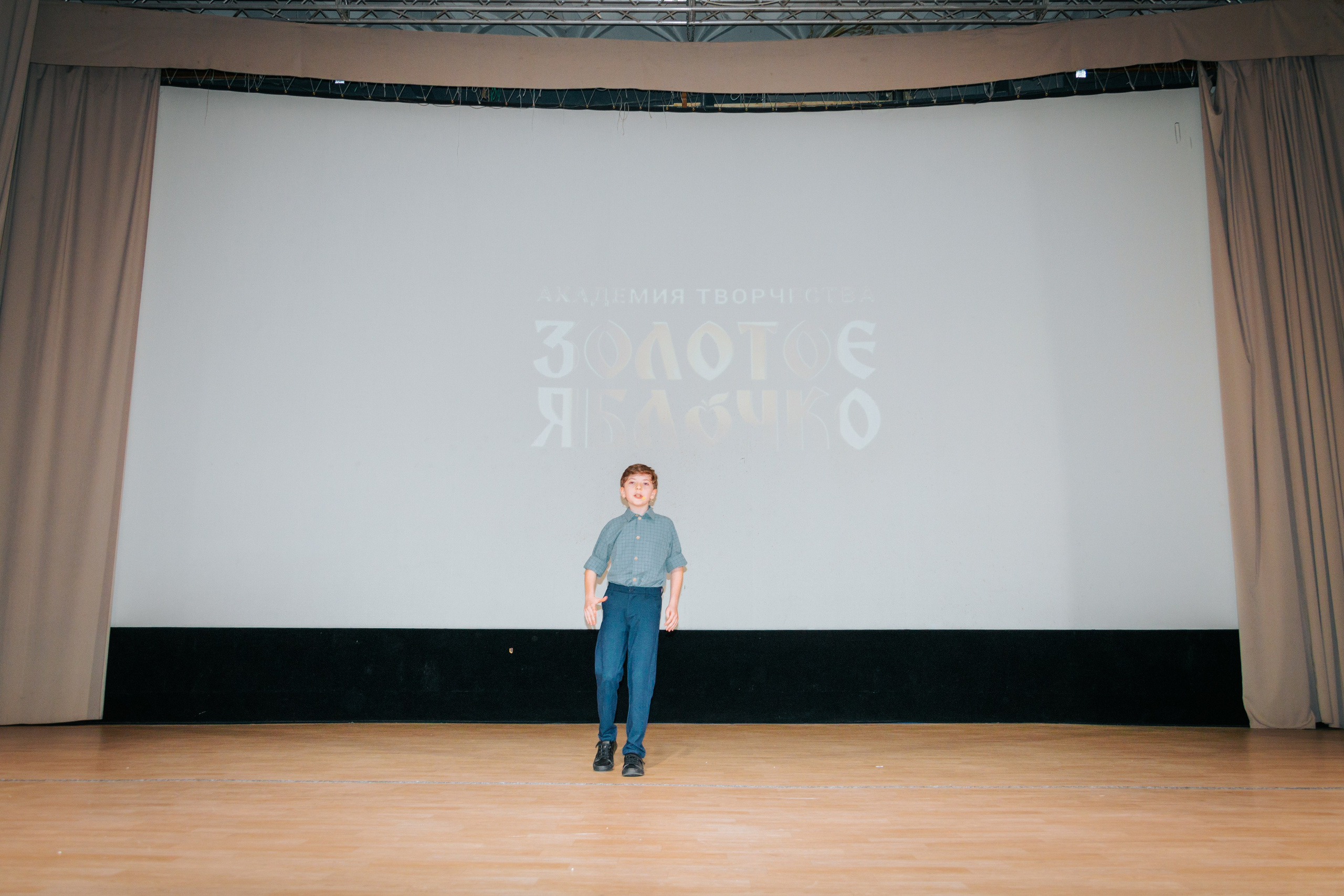 16 марта, г. Суздаль. Золотое яблочко