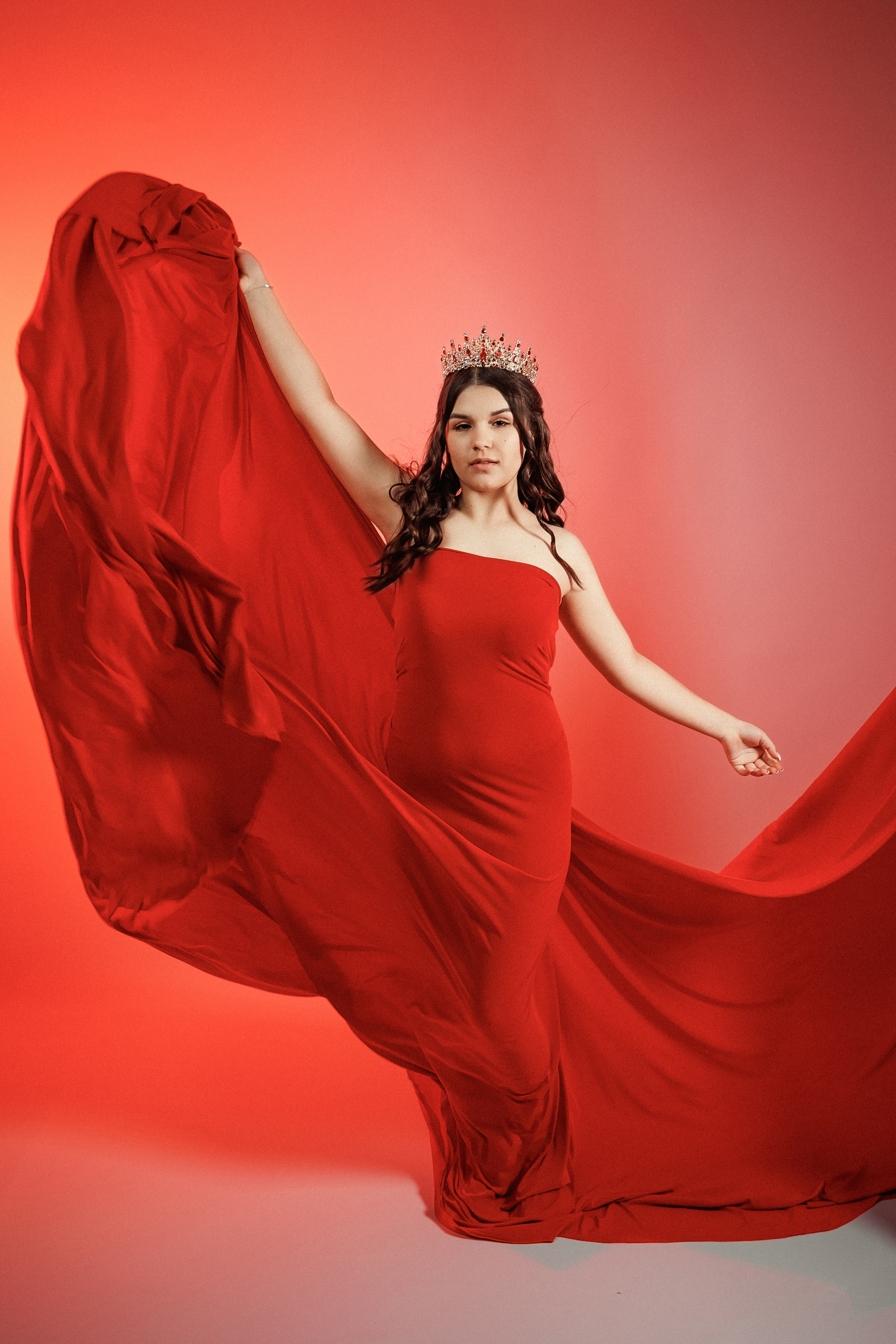 Подростковая фотосессия к дню рождения. Детский семейный фотограф в Абинске