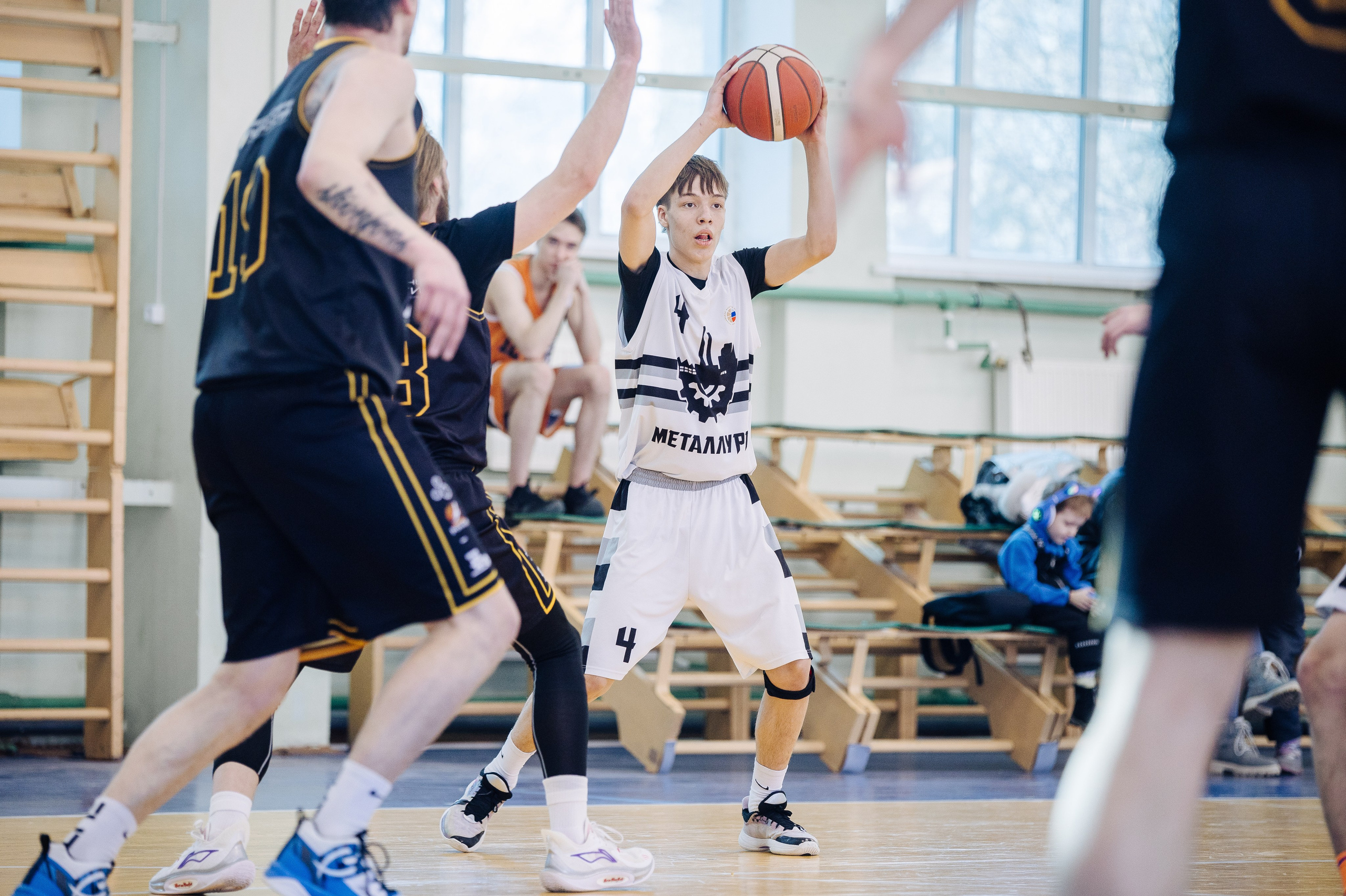 Любительский Чемпионат Магнитогорска по баскетболу // 09.02.25. Денис Прохоров Фотограф в г. Магнитогорск