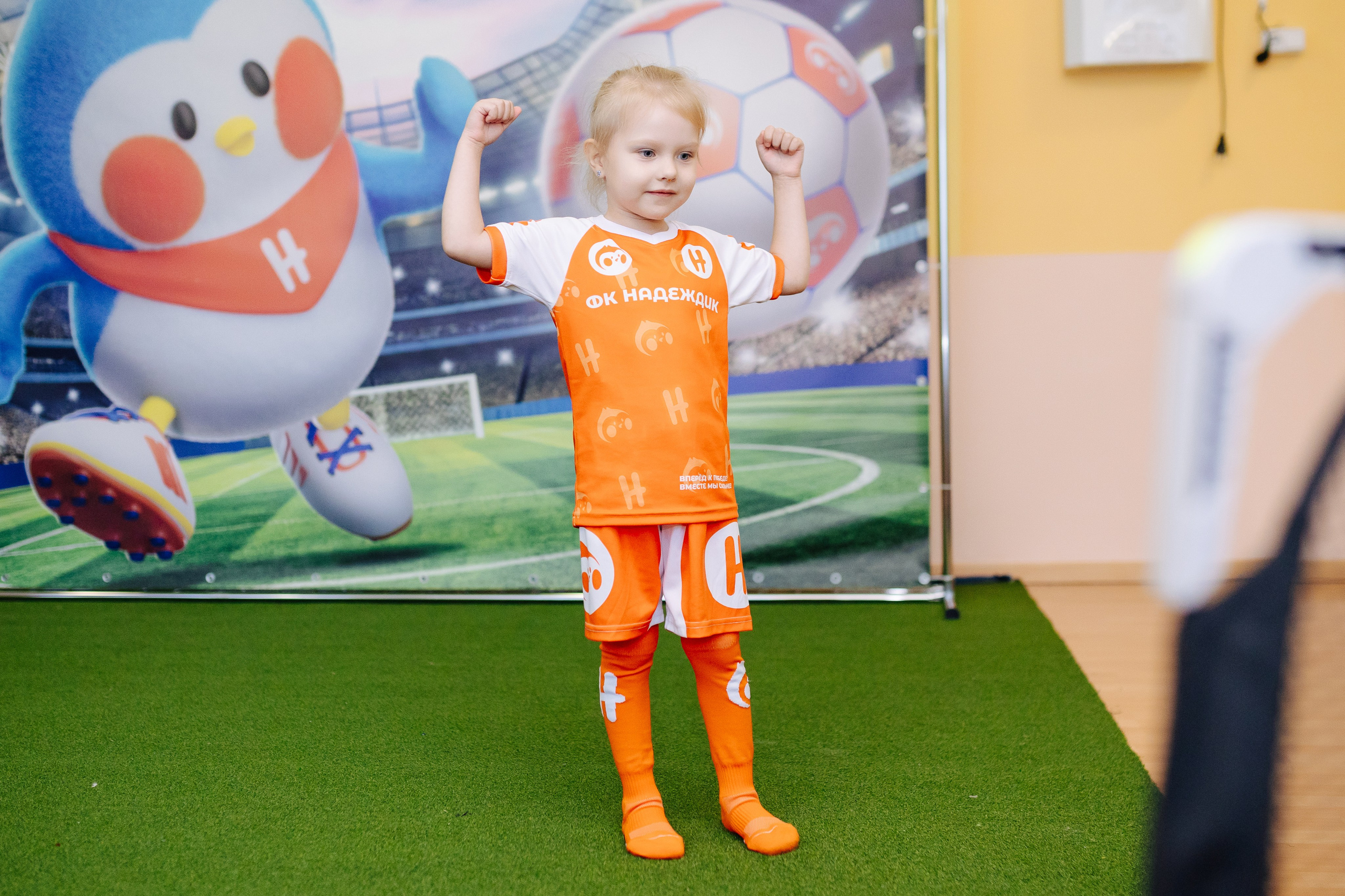 Фотосессия с кубком в детских садах г. Магнитогорска. Денис Прохоров Фотограф в г. Магнитогорск