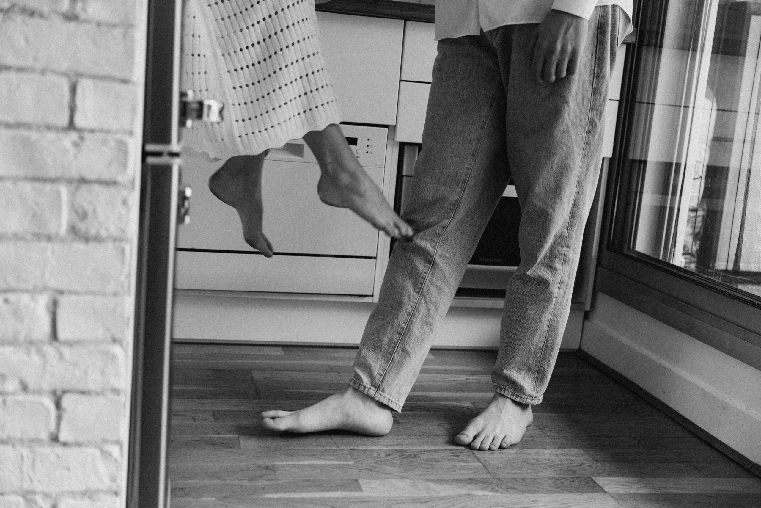 Love comes in the spring. Photographer in Paris