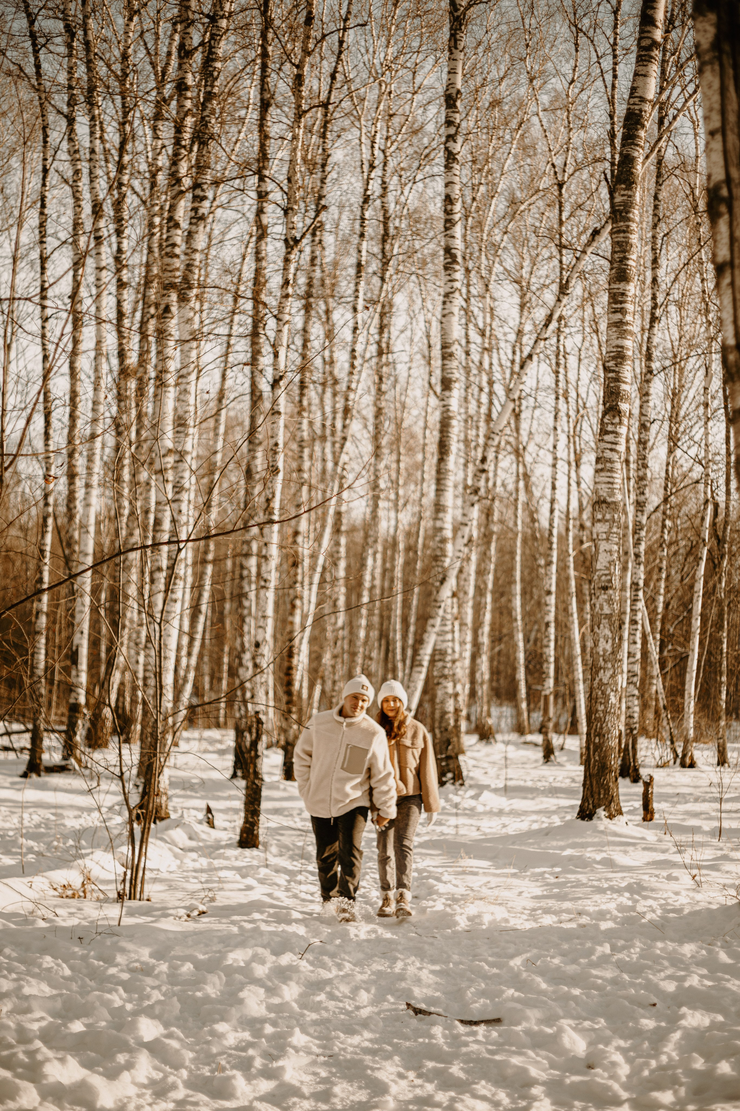 Тепло в зимнем лесу. Арт-фотограф Крис Л. в Тобольске: портрет, семейные, свадьбы