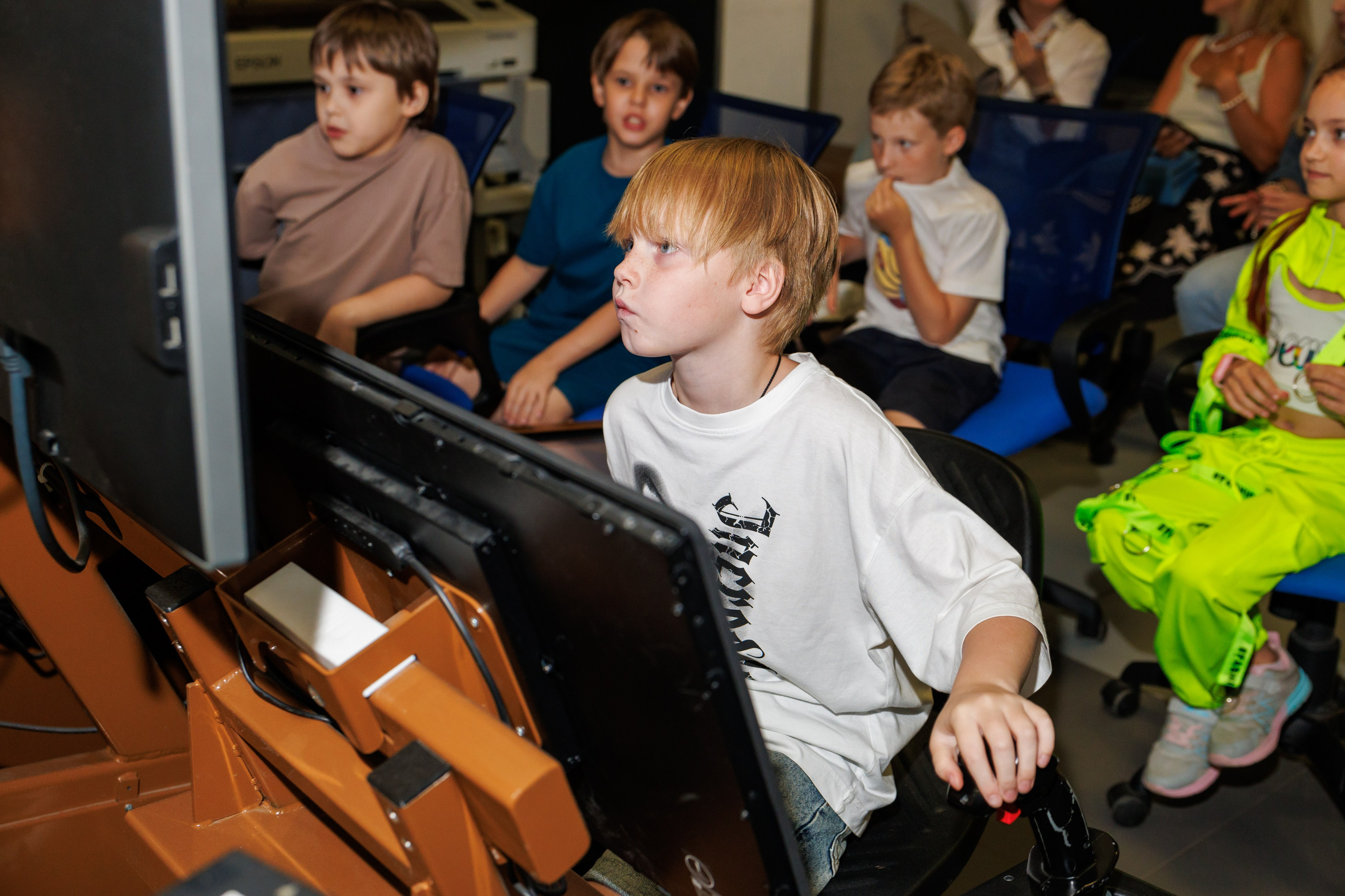 День Рождения в Технопарке. Фотограф в Москве Дмитрий Емельянов