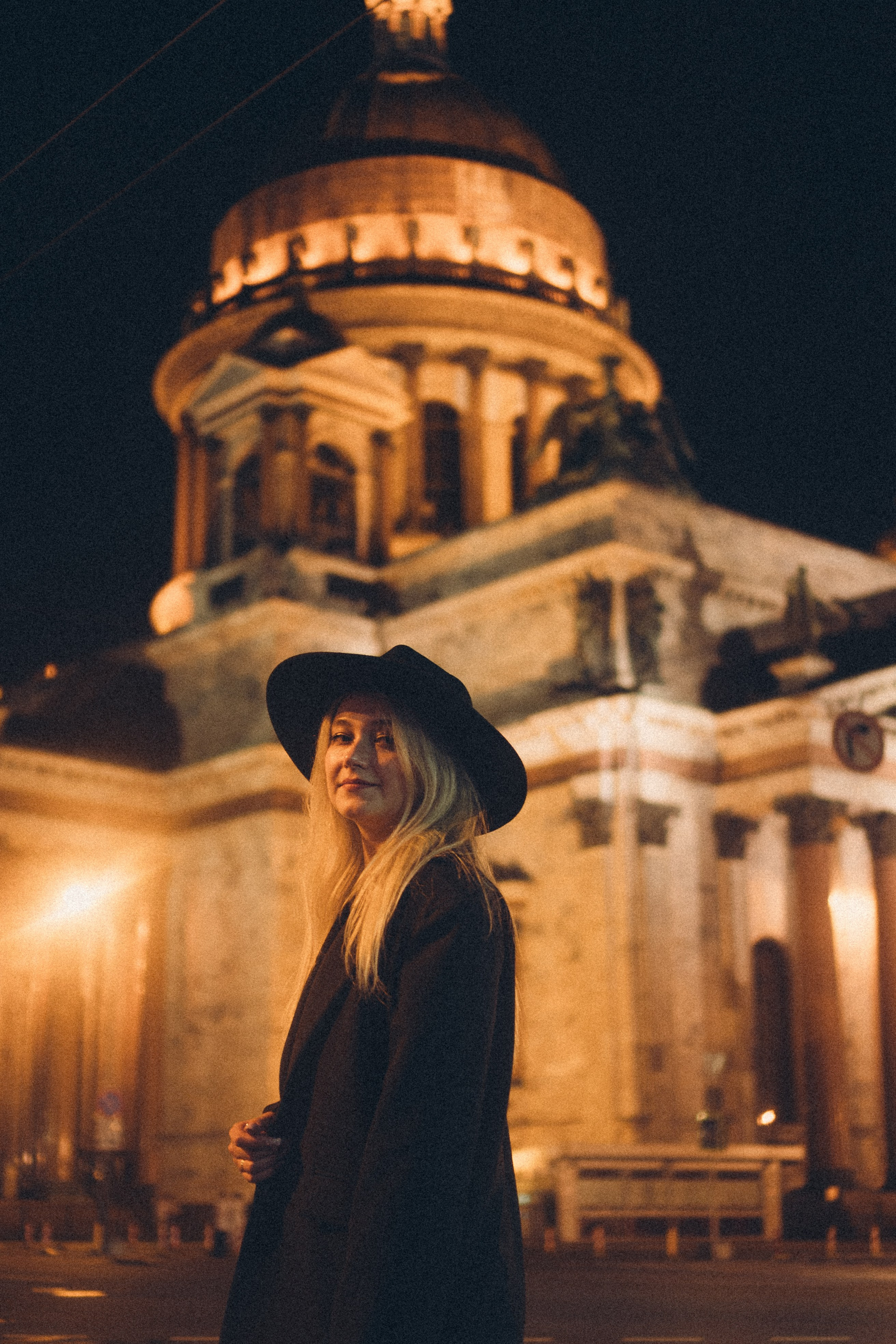 ПРОГУЛКА ПО НОЧНОМУ ГОРОДУ. Профессиональный фотограф, Санкт-Петербург — Виктория Богомолова