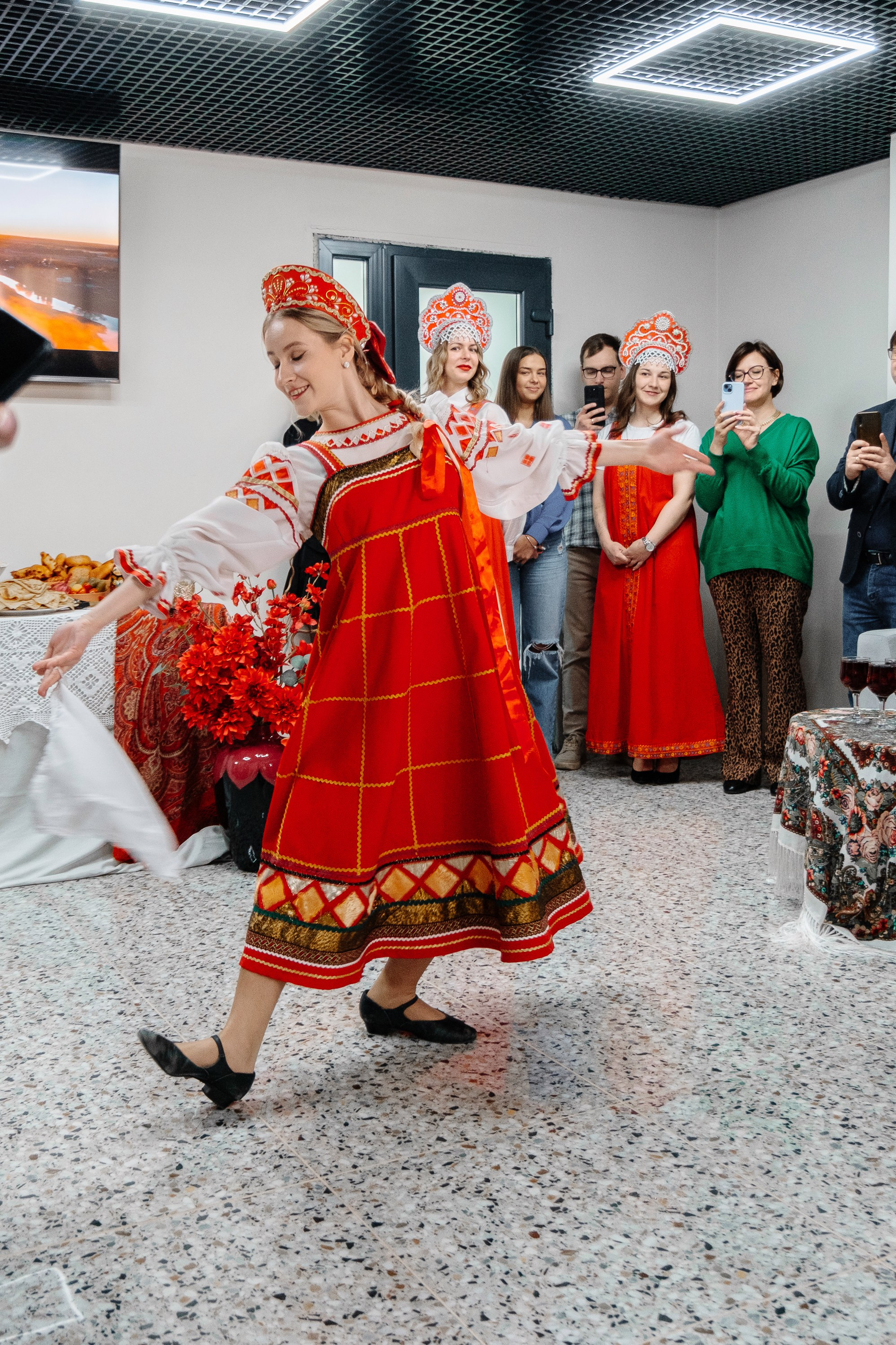 Делегация Китая в Ивановской текстильной компании