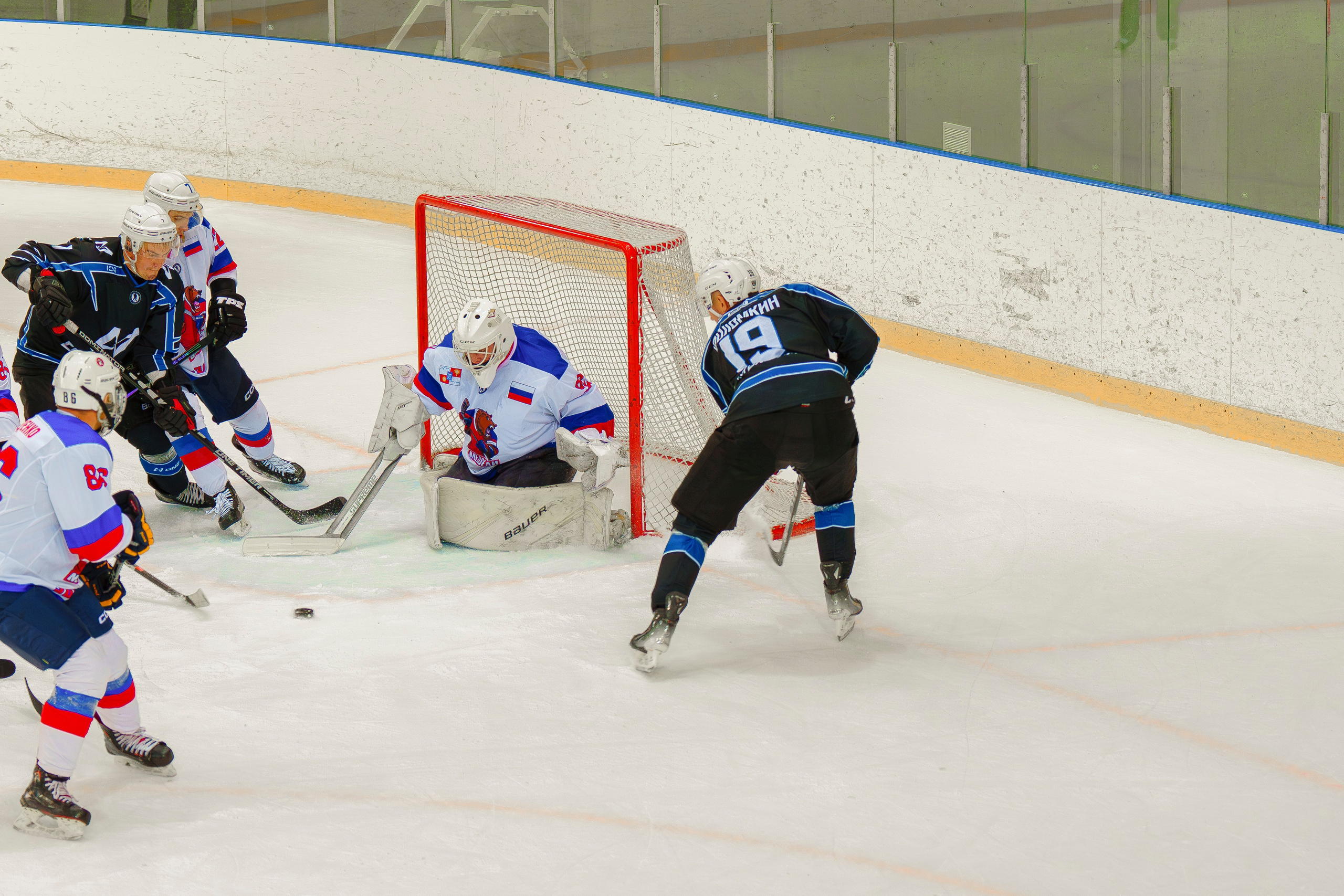 Фотосъемка хоккейных матчей в Сочи. Фотограф видеограф Геннадий Янбаев в Сочи, Краснодаре