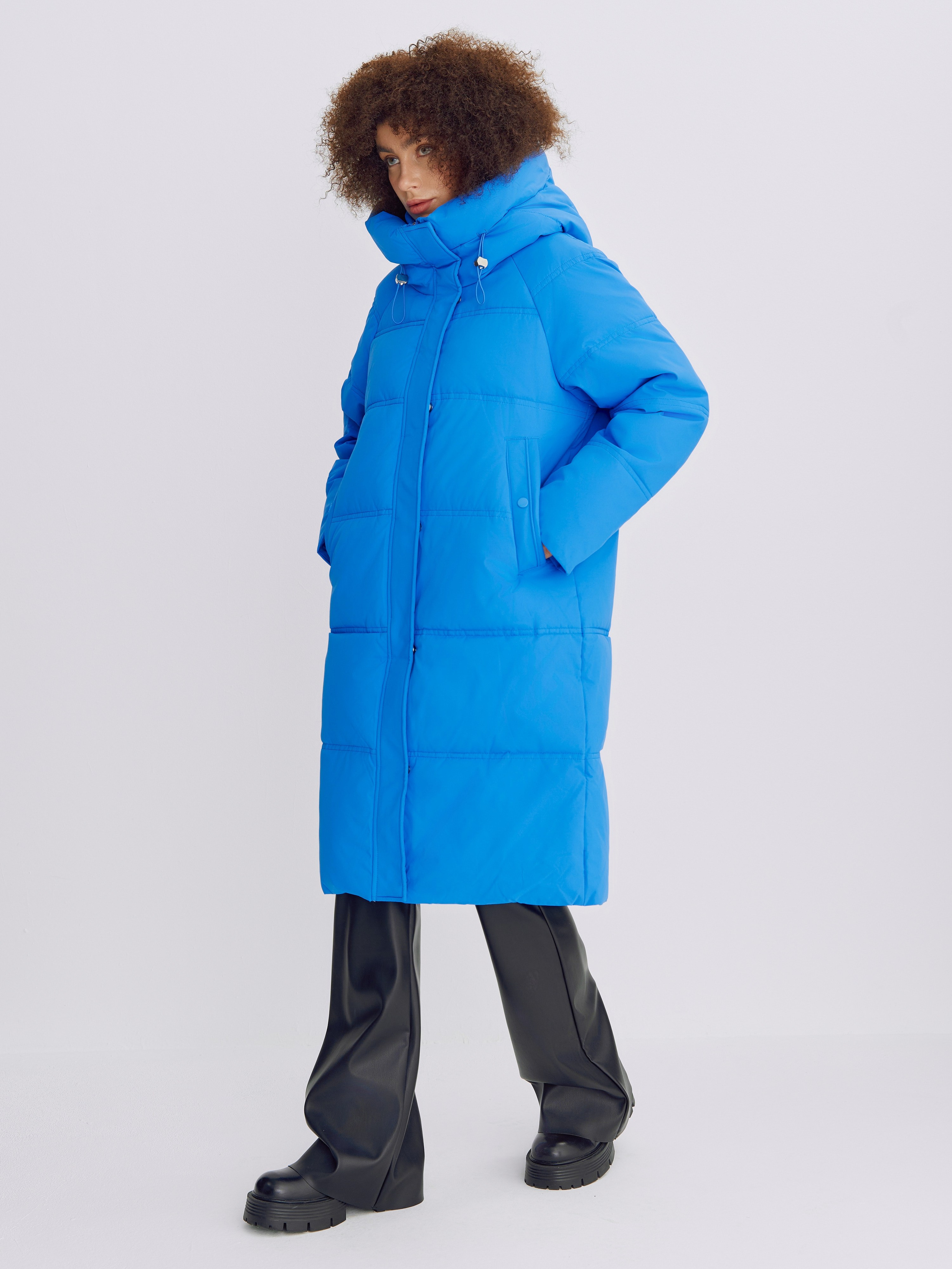 Куртки. Фотограф для маркетплейсов в Москве