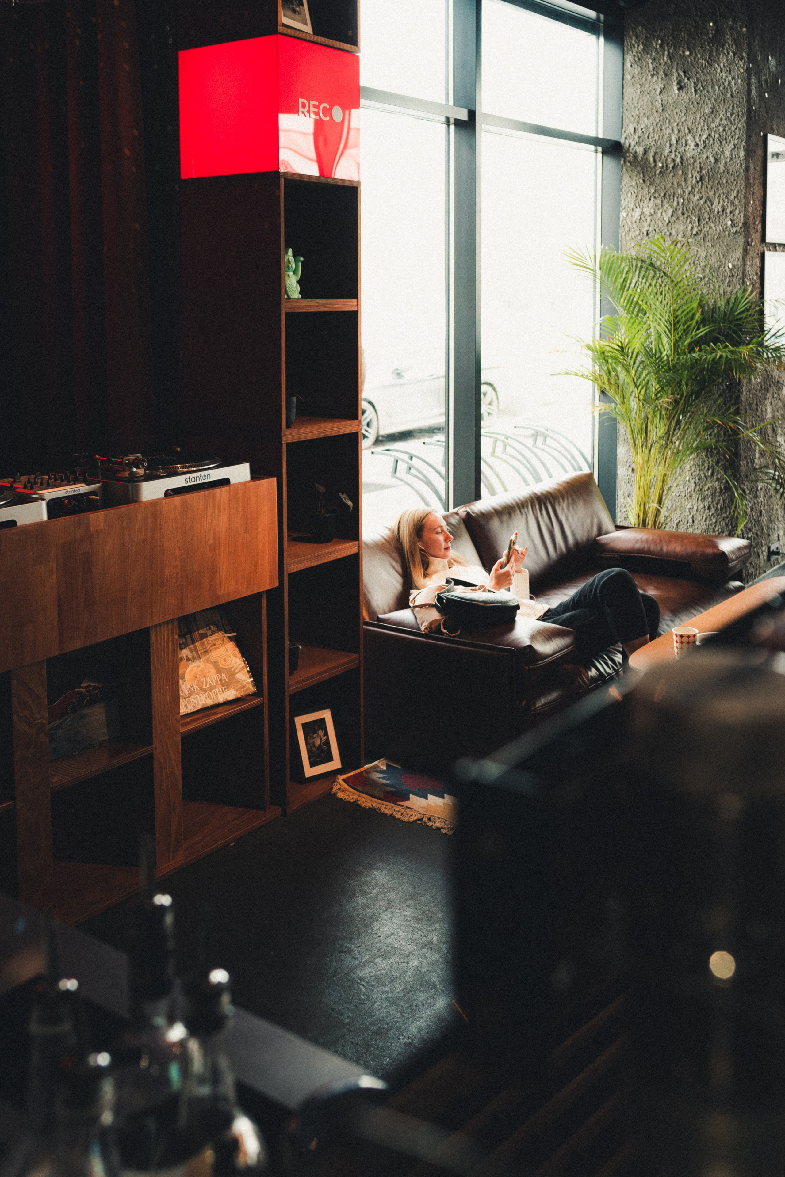 Фотосъёмка для сети кофеен Surf Coffee. Фотограф Илья К. в Москве