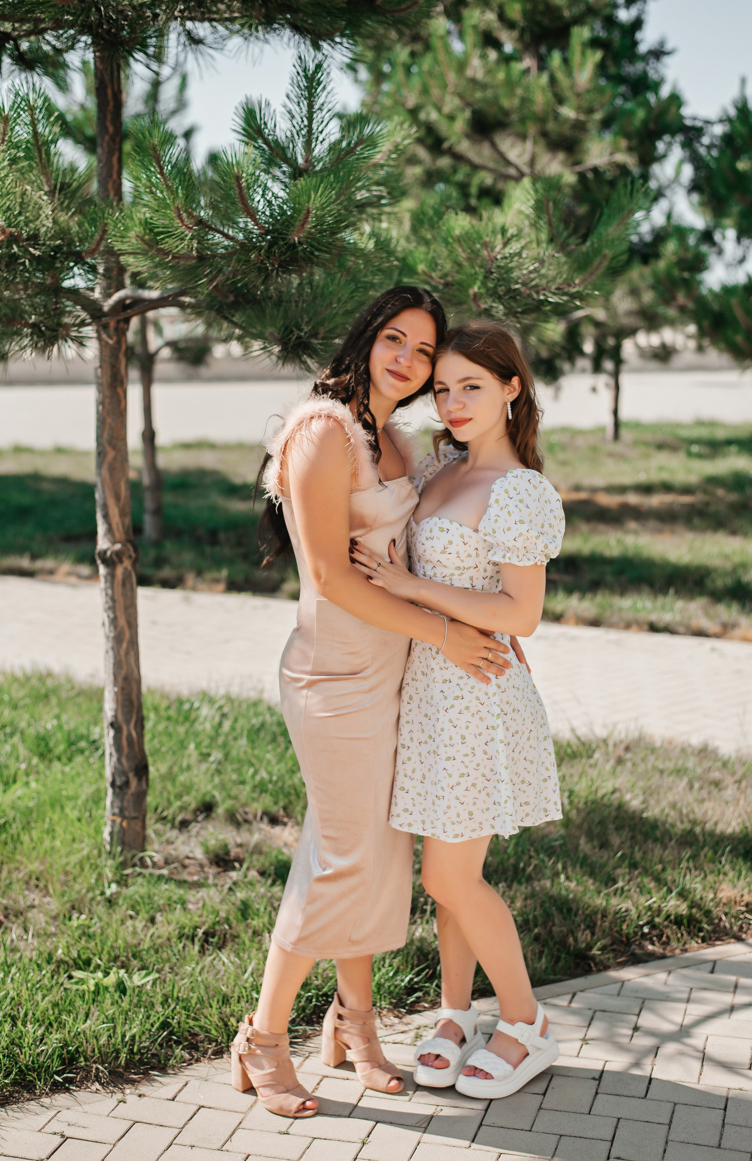 Прогулка на набережной. Детский и семейный фотограф выпускной альбом Приморско-Ахтарск