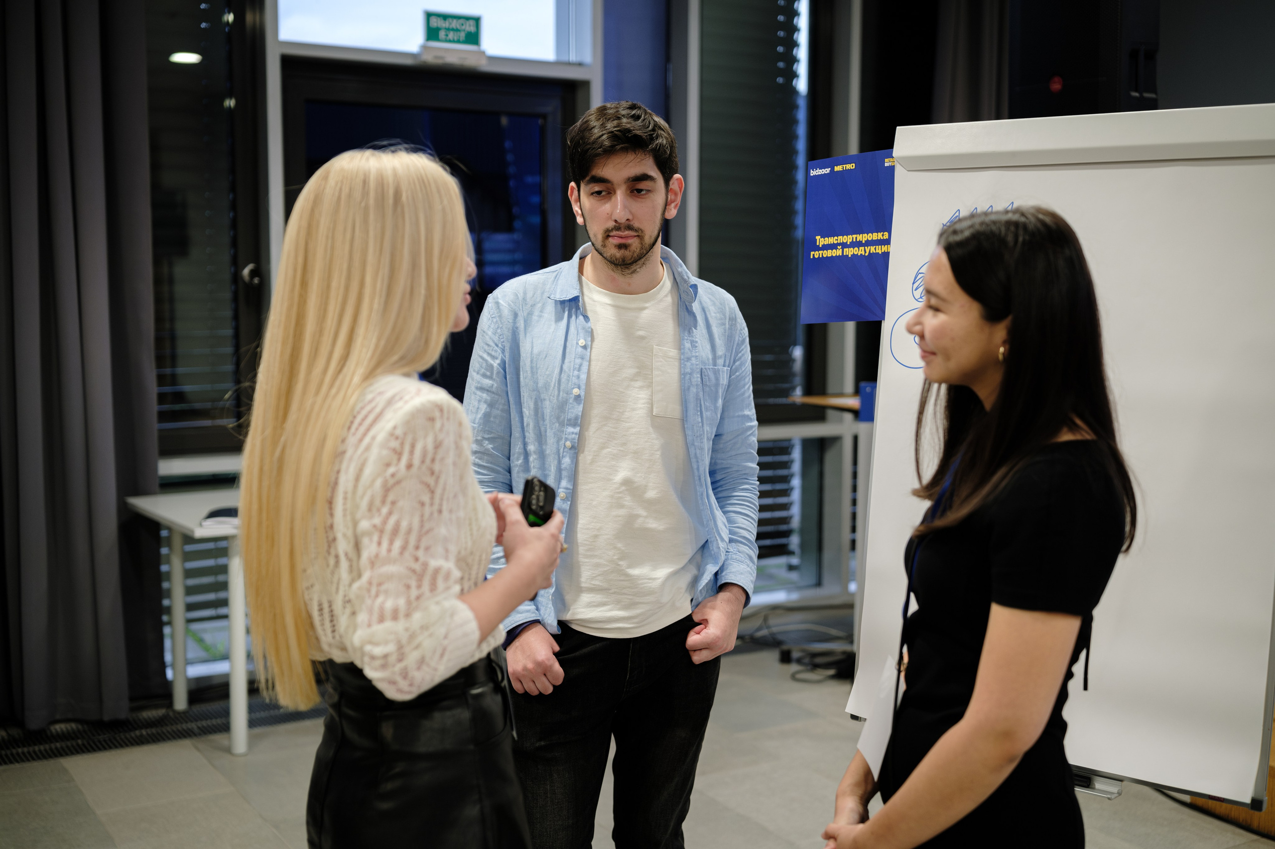 METRO. Репортажный и портретный фотограф в Москве Илья Спиридонов