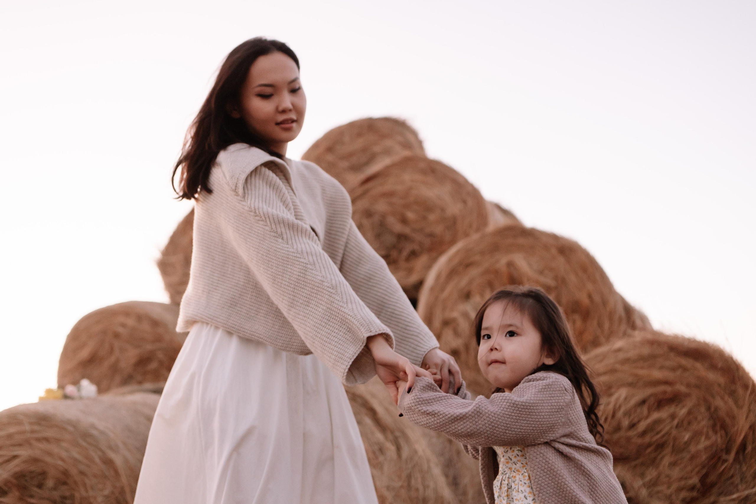 Фотосессия мама с дочей. Свадебный и семейный фотограф в Элисте Лиджик Сарлов