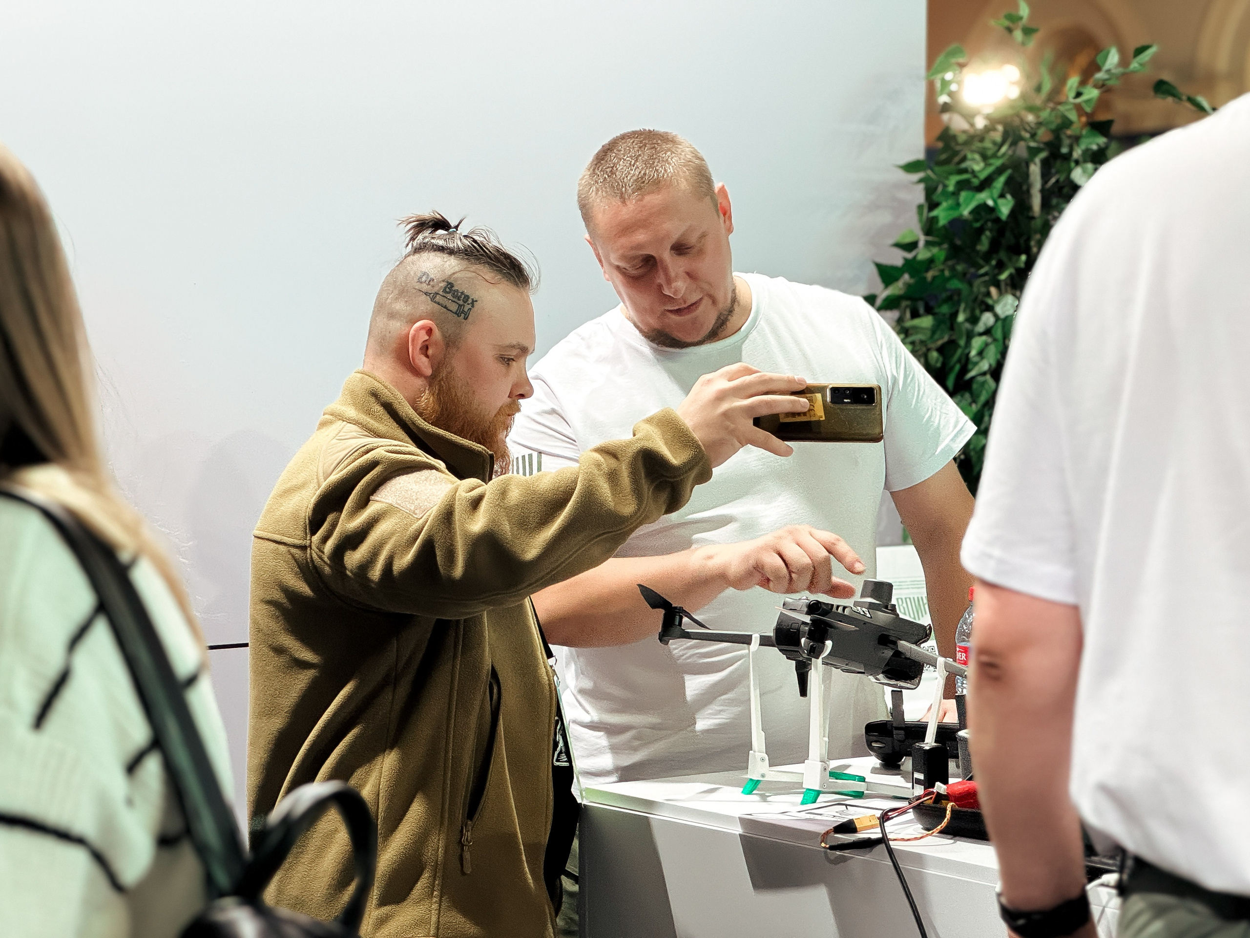 Мероприятие Знание (съемка на iphone). Главная