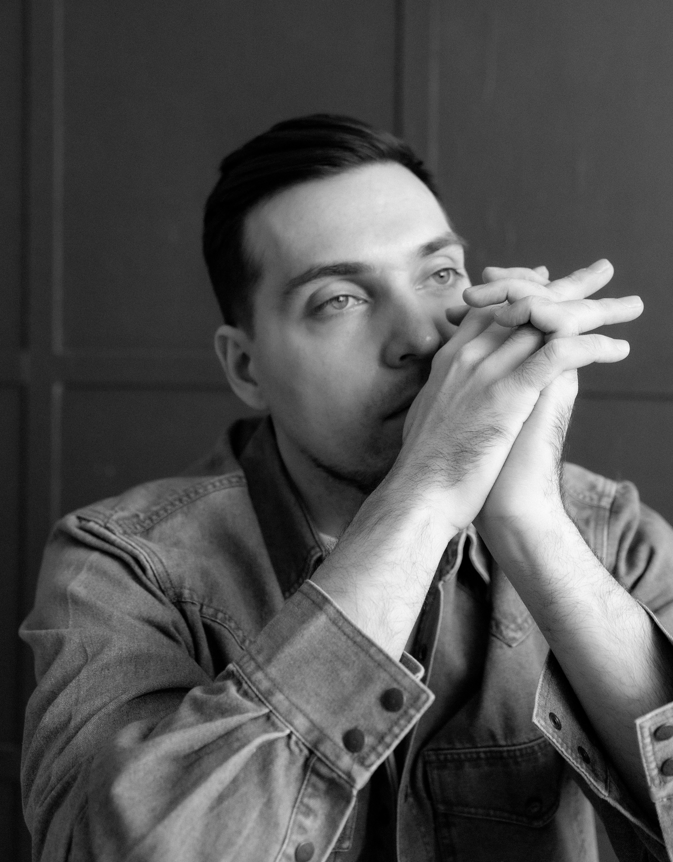 Мужская портретная фотосессия для Кирилла в Санкт-Петербурге. Светлана Гопанюк. Портретный фотограф. Санкт-Петербург. СПб