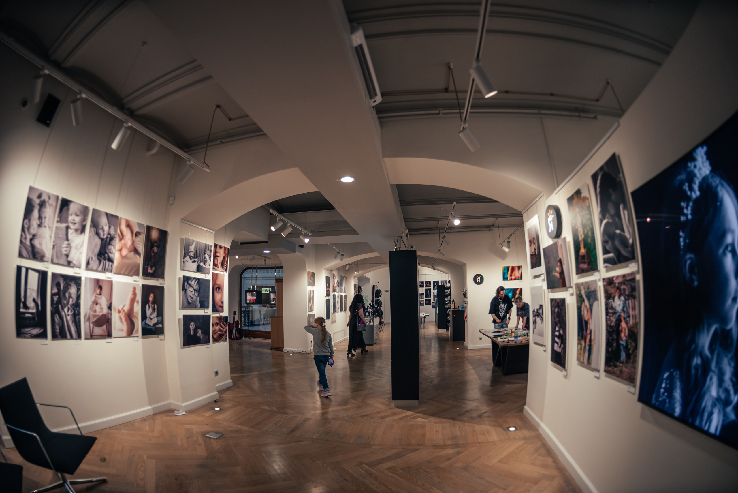 «Предварительная версия будущего» Москва Гум. ARTEXPOPHOTO