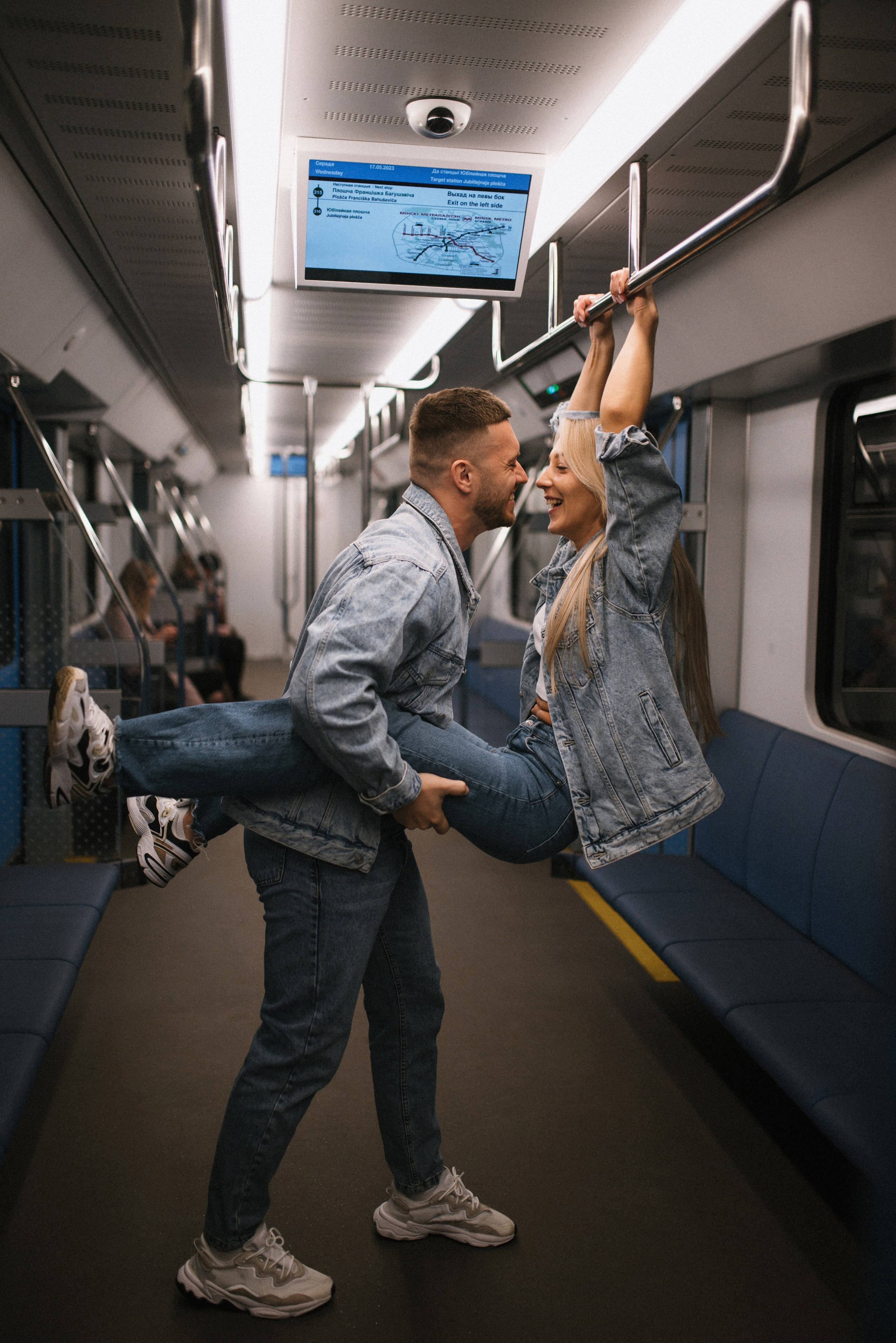 Пройдусь мурашками прямо по нам…. Свадебный фотограф в Минске и Санкт-Петербурге Вероника Аксенова