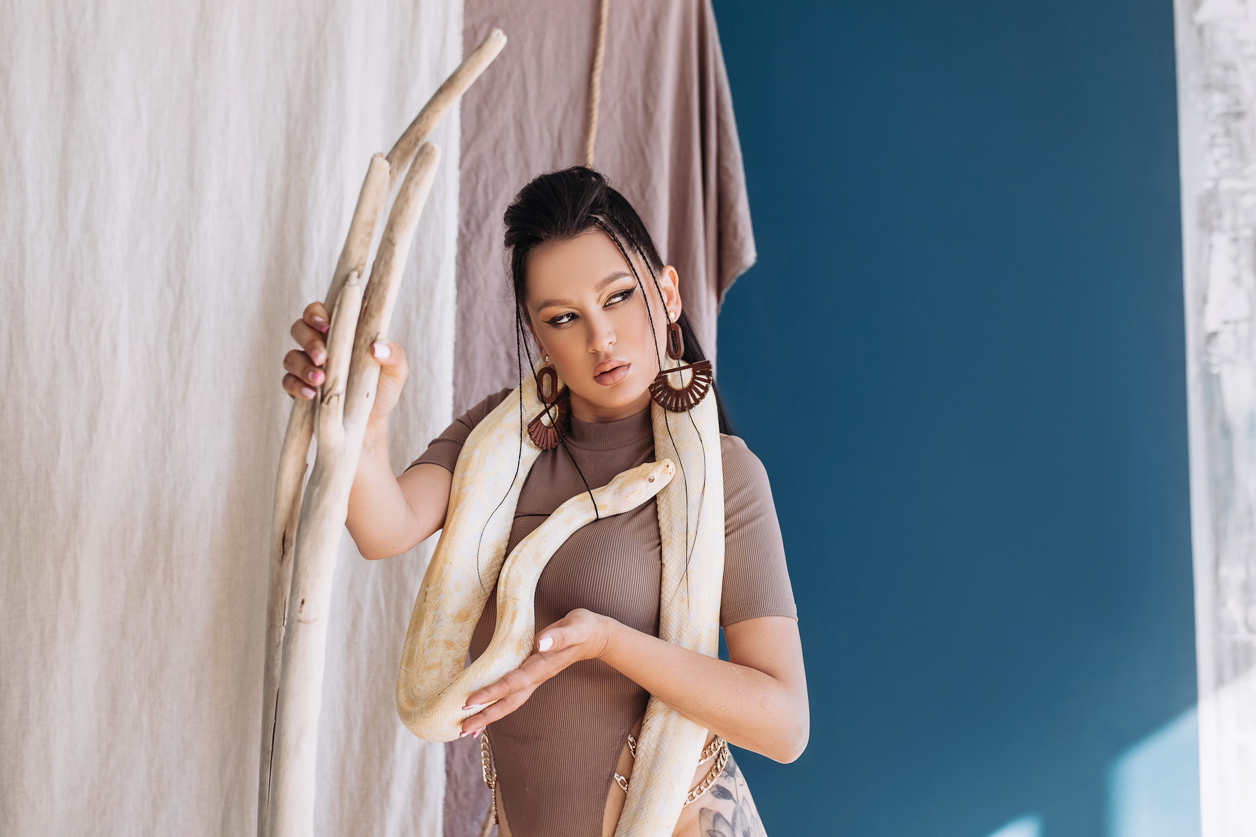 Индивидуальные фотосессии в студии. Фотограф в Барнауле Юлия Садвокасова