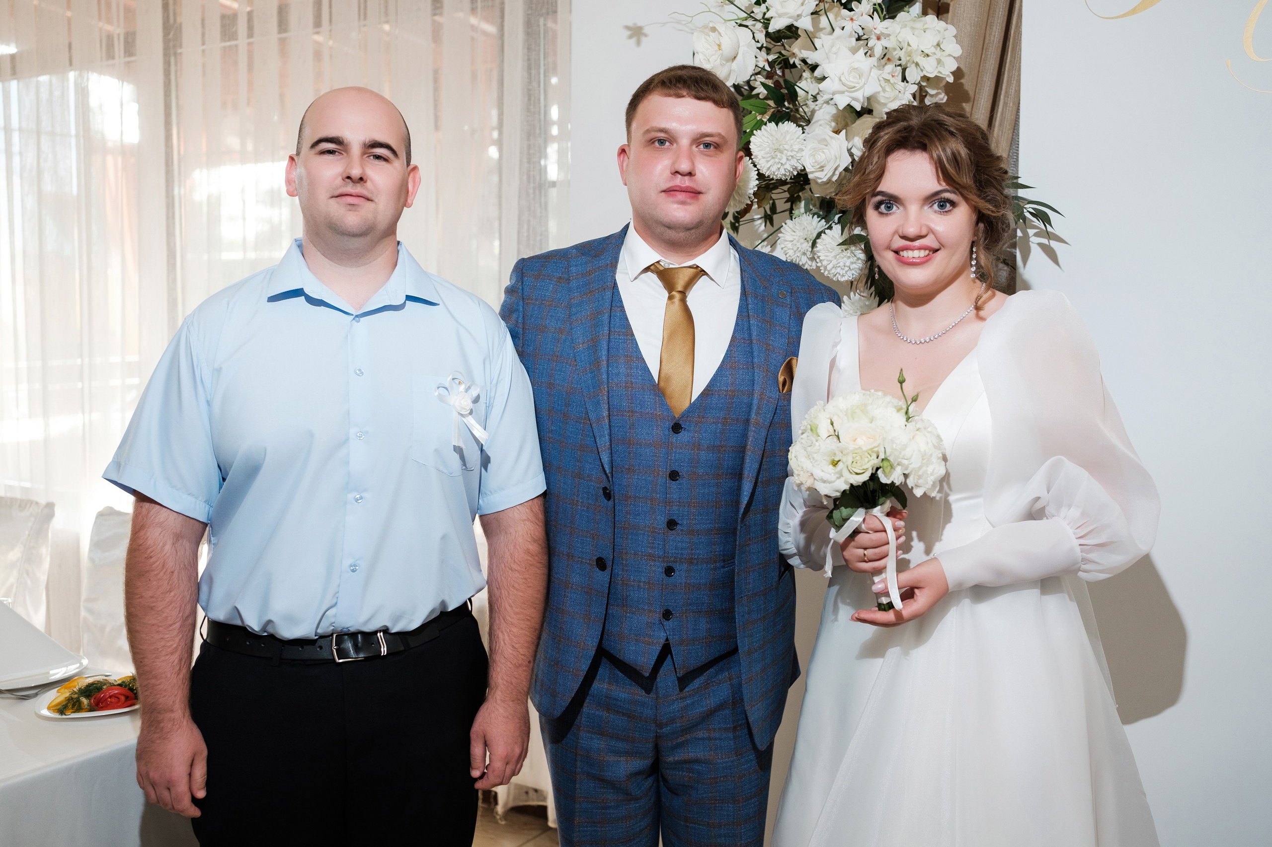 Виктор и Анна. Свадебный фотограф | репортаж | праздники | крещение