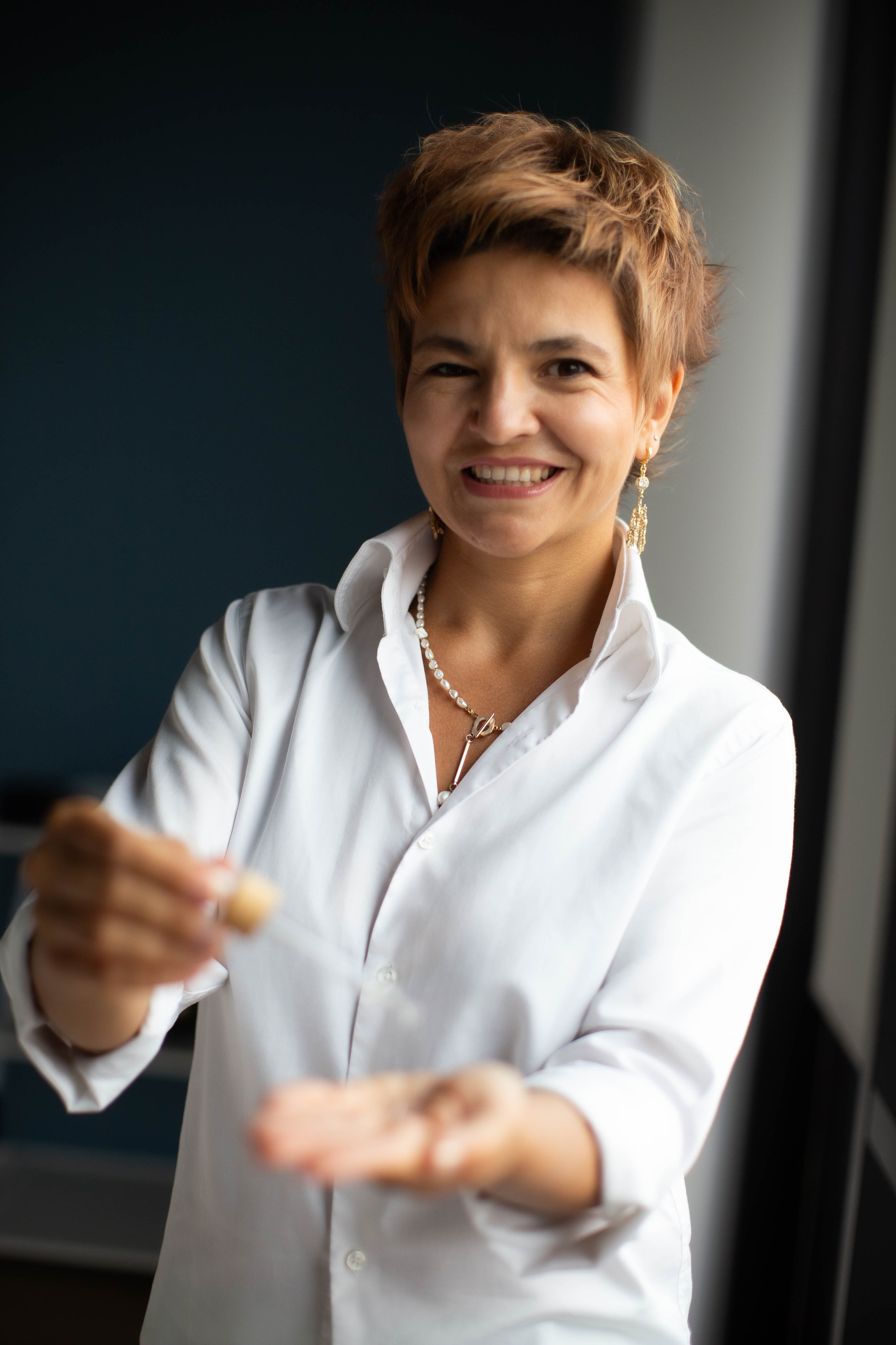 Анастасия Данилаева. Остеопат. Контент съемка в процессе сессии. Портретный фотограф. Вероника Варламова.Москва. Женский, мужской, семейный, художественный, имиджевый портрет