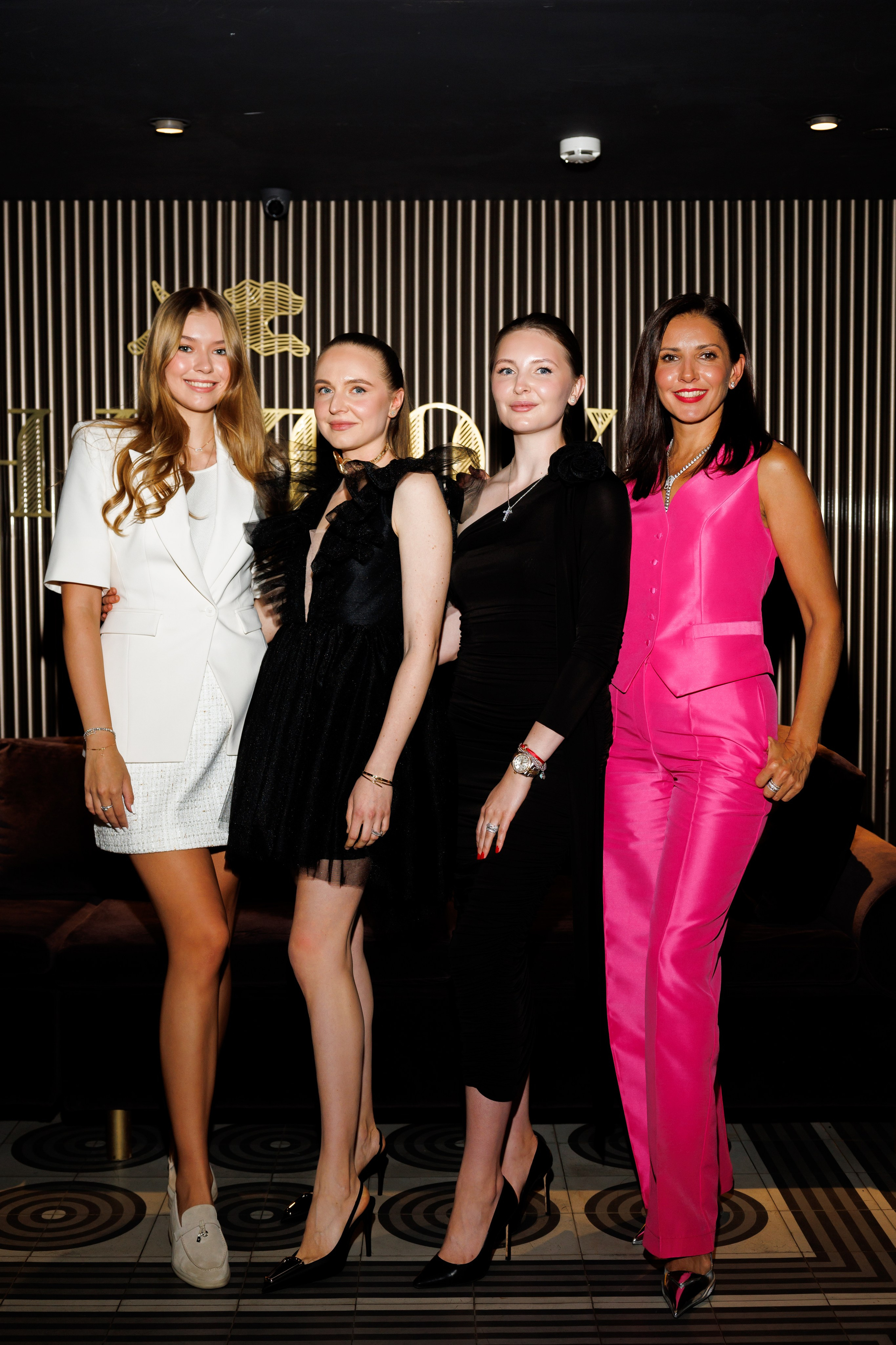 The TOY. Фотограф Москва. Репортажная съемка, портрет, бизнес-портрет