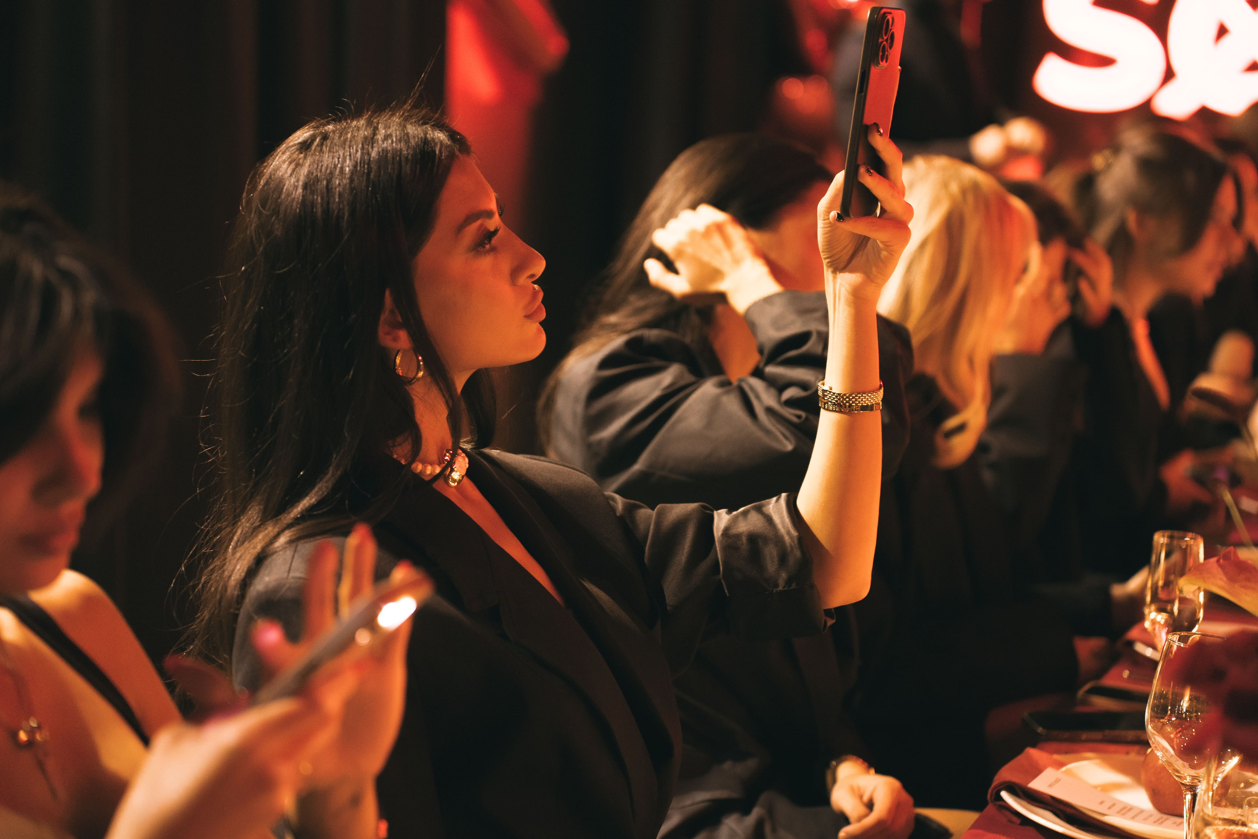 SO STRIP // Открытие студии. Репортажный фотограф в Казани Виктория Трунова