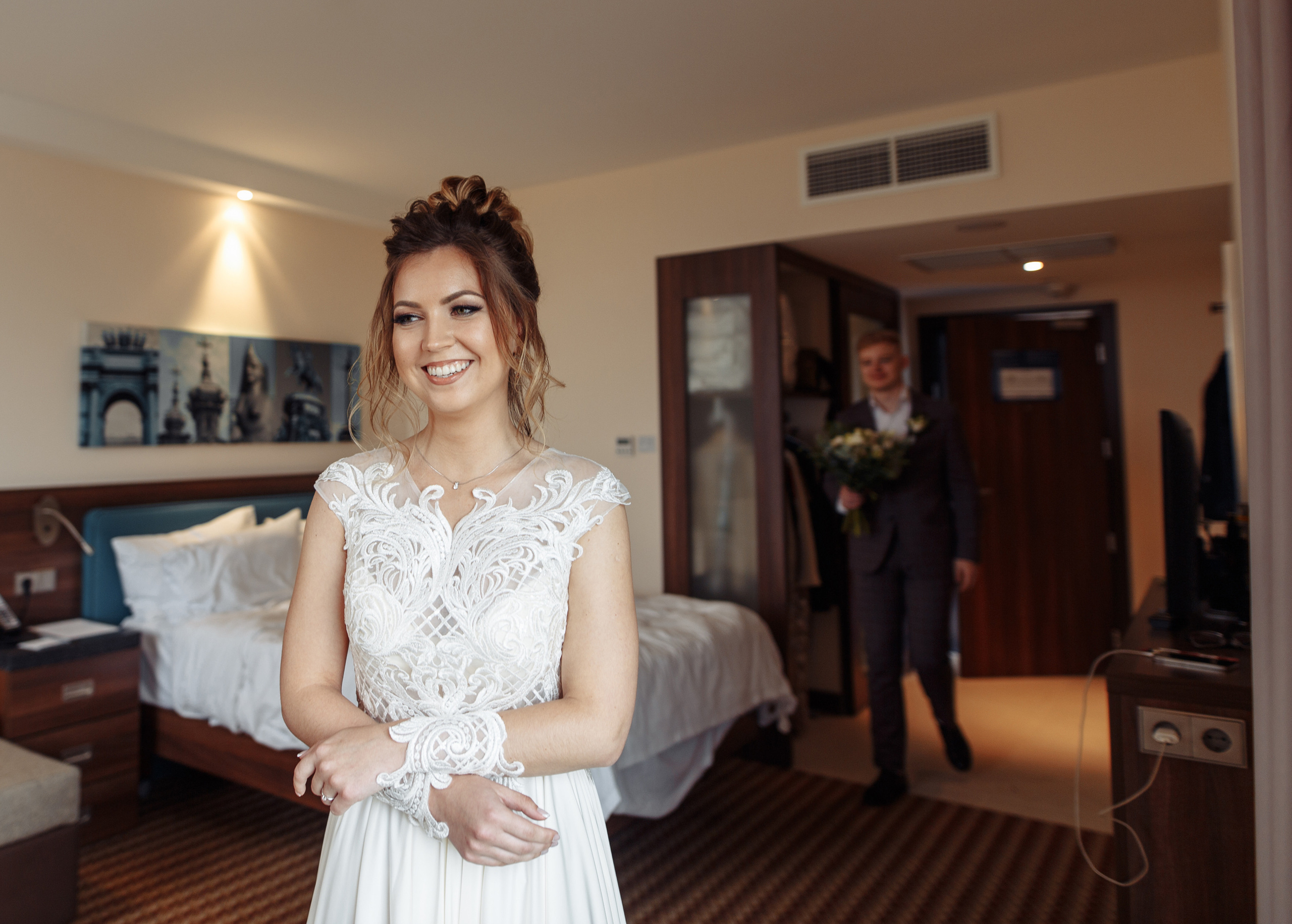 Молодожены, пример свадебных фото, свадебная прогулка. Свадебный фотограф в СПб Сергей Малиновский