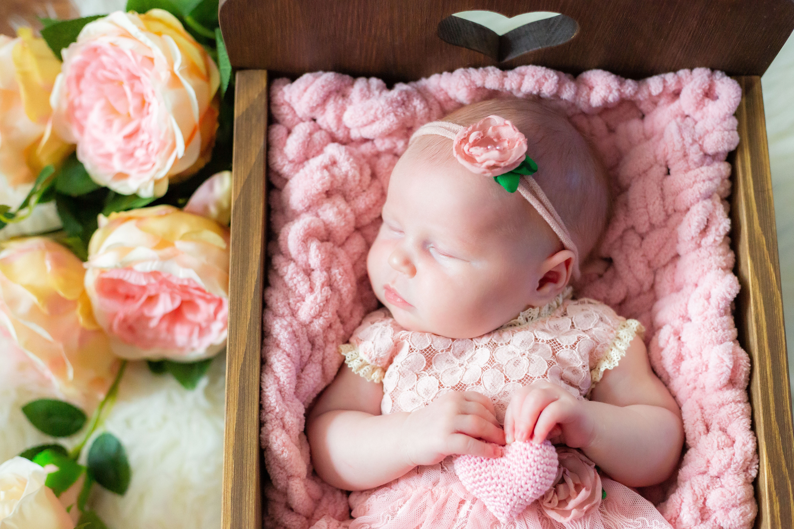 Фотографии новорожденных малышей. Семейный и детский фотограф, фотограф новорожденных в Новокузнецке Ири