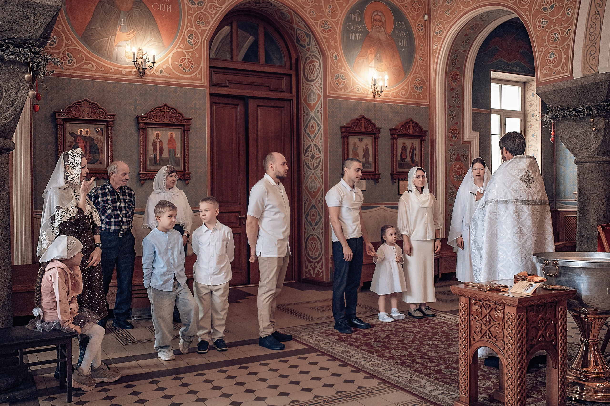 Крещение Авроры в храме Иоанна Предтечи. Фотографы крещения/венчания  Красноярск Татьяна и Вячеслав Переваловы