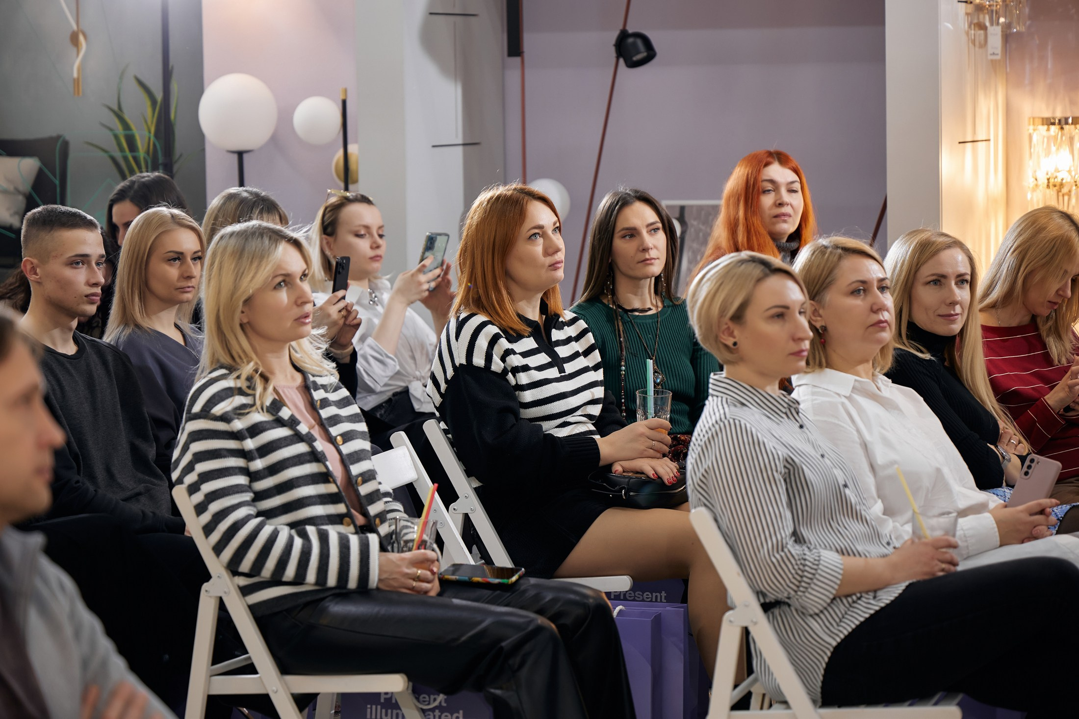 Конференция Светолок. Свадебный репортажный и фуд фотограф в Барнауле Гайфулин Виталий