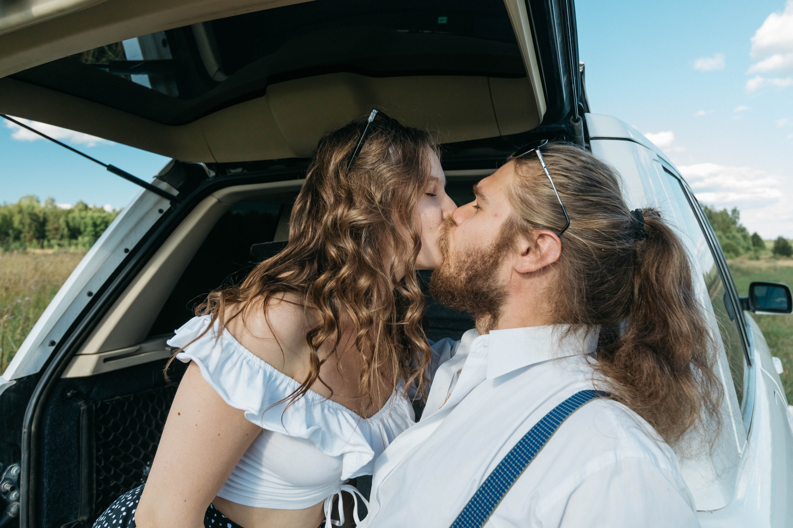 Кристина Владимир и Рада. Главная