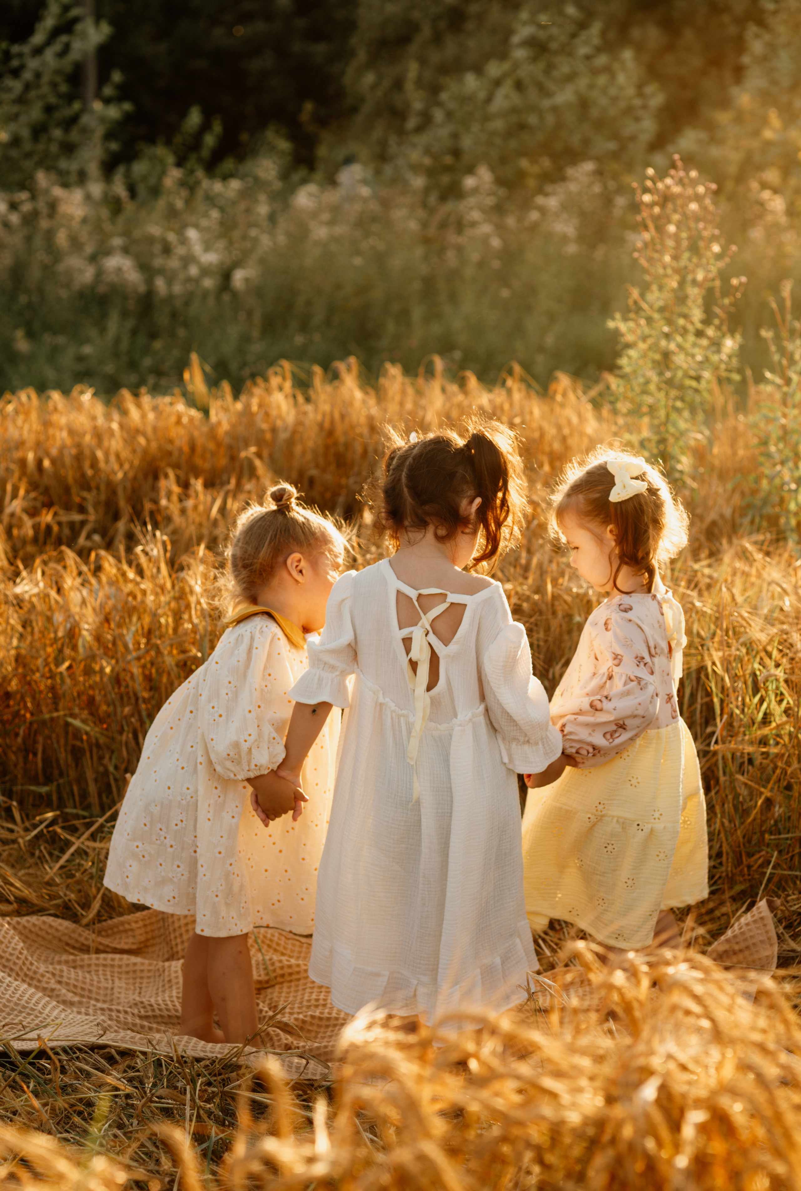 Анонс с маленькими булочками. Женский и семейный фотограф в Костроме. Алена Шепот