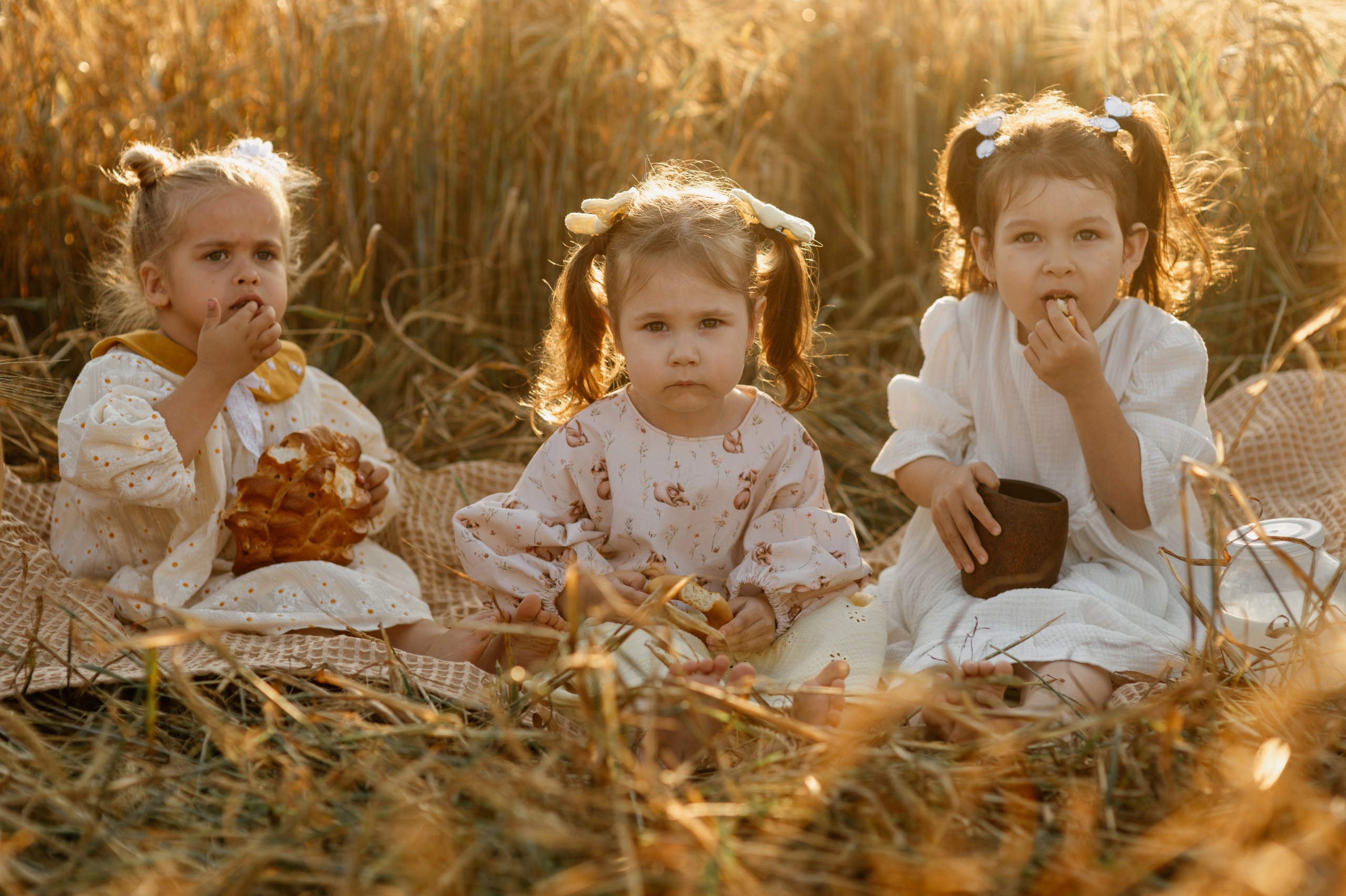 Анонс с маленькими булочками. Женский и семейный фотограф в Костроме. Алена Шепот